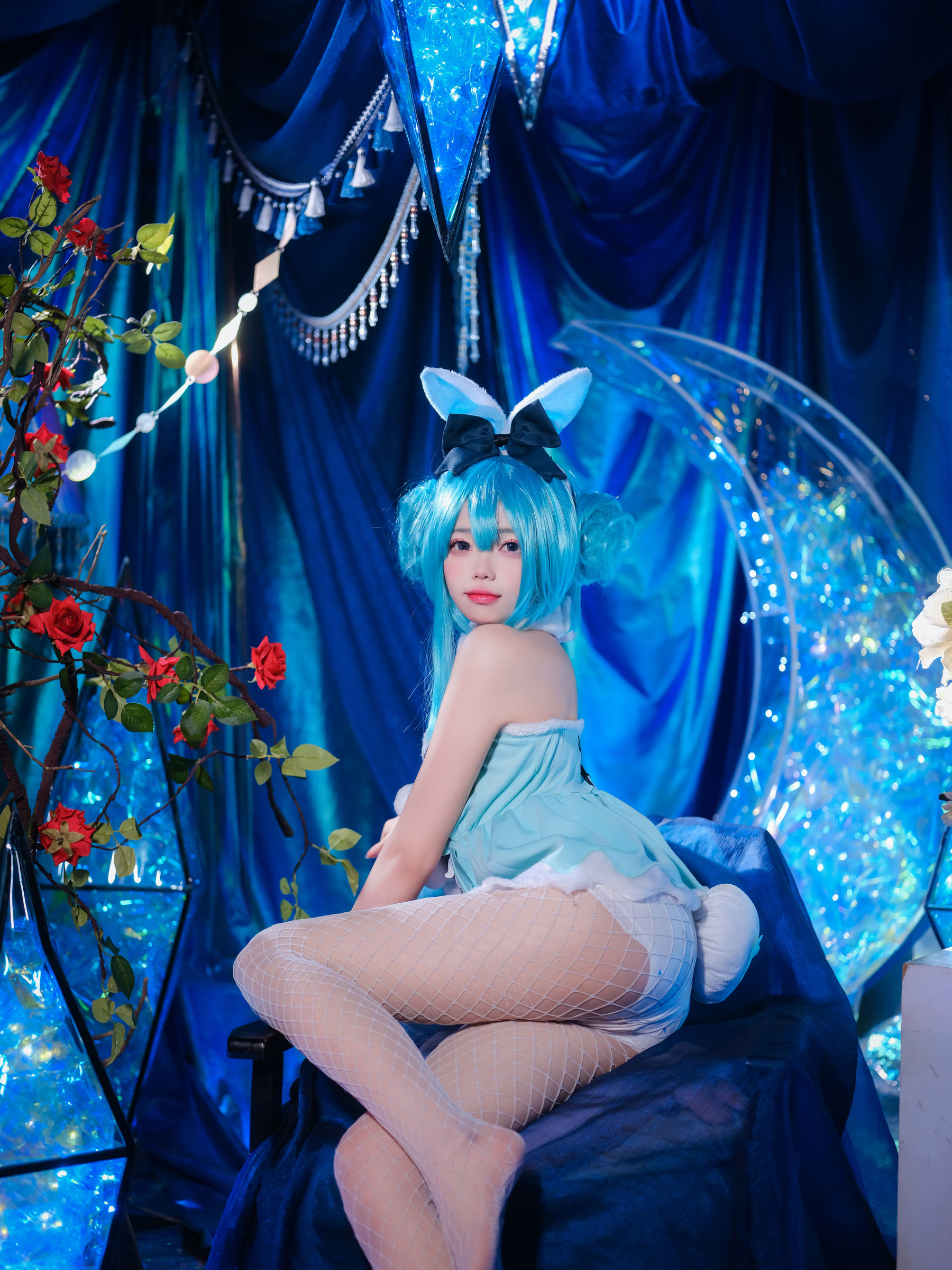 咬一口兔娘 -   MIKU初音未来兔女郎