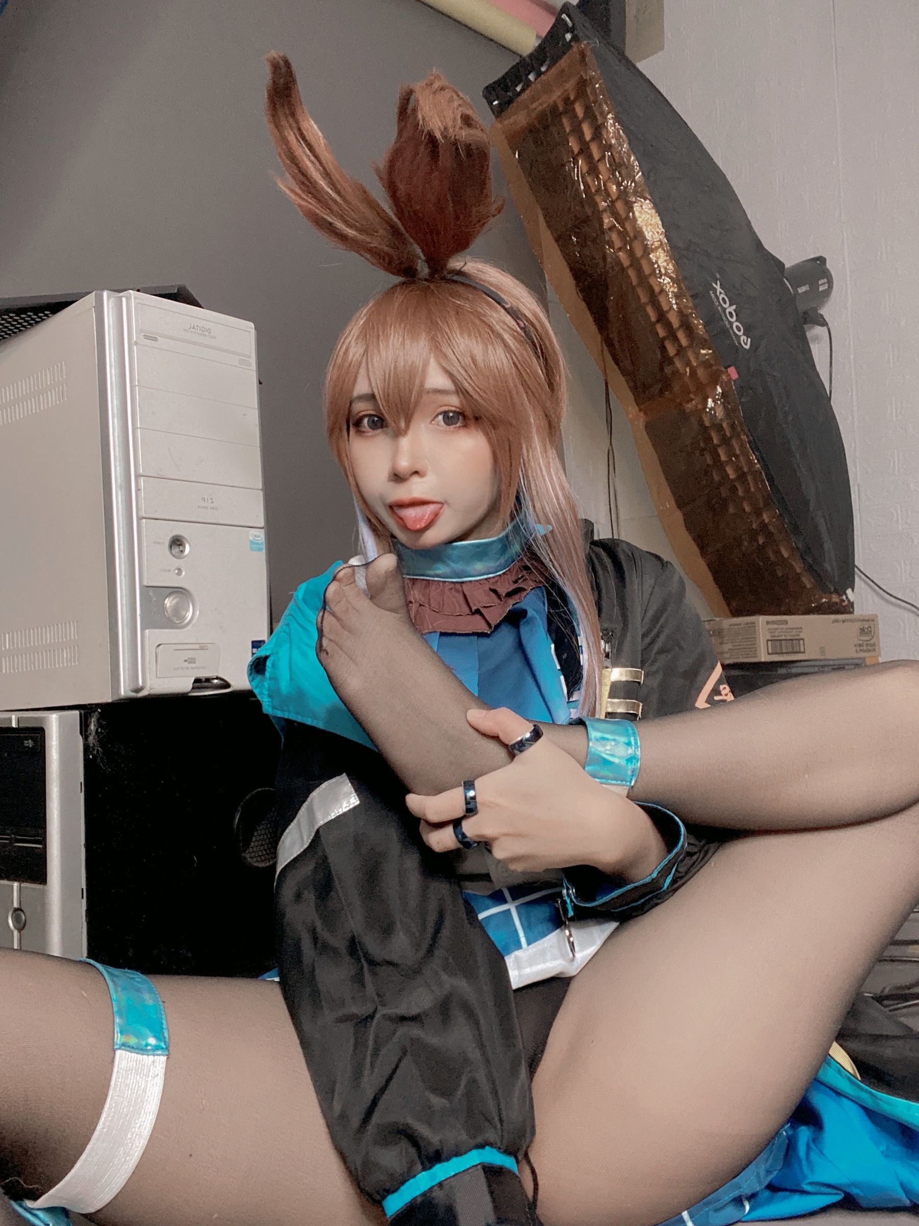 Umeko J - Amiya (Arknights) 