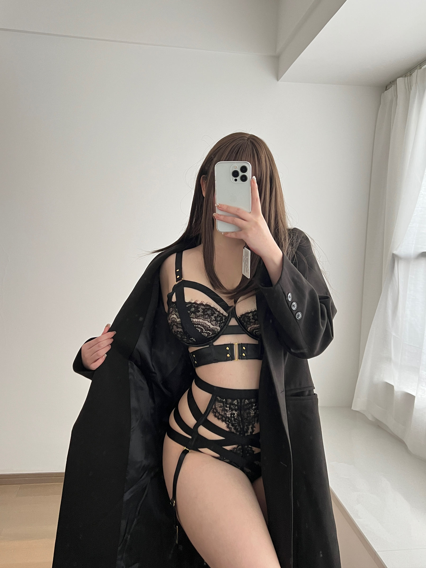 蜜桃少女是依酱呀 - 情人节 黑巧 