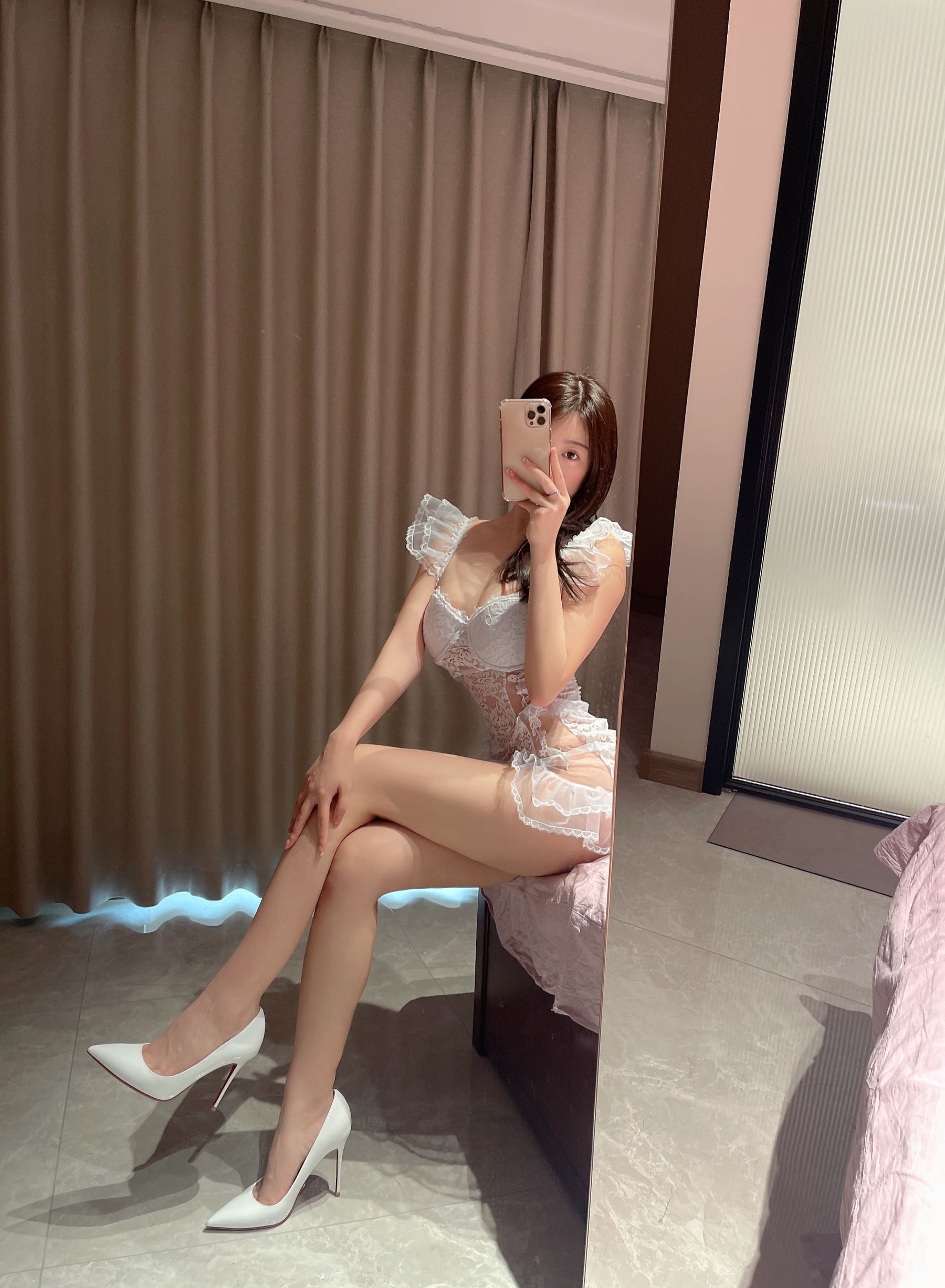 奶宝妹纸 - 你的新娘 