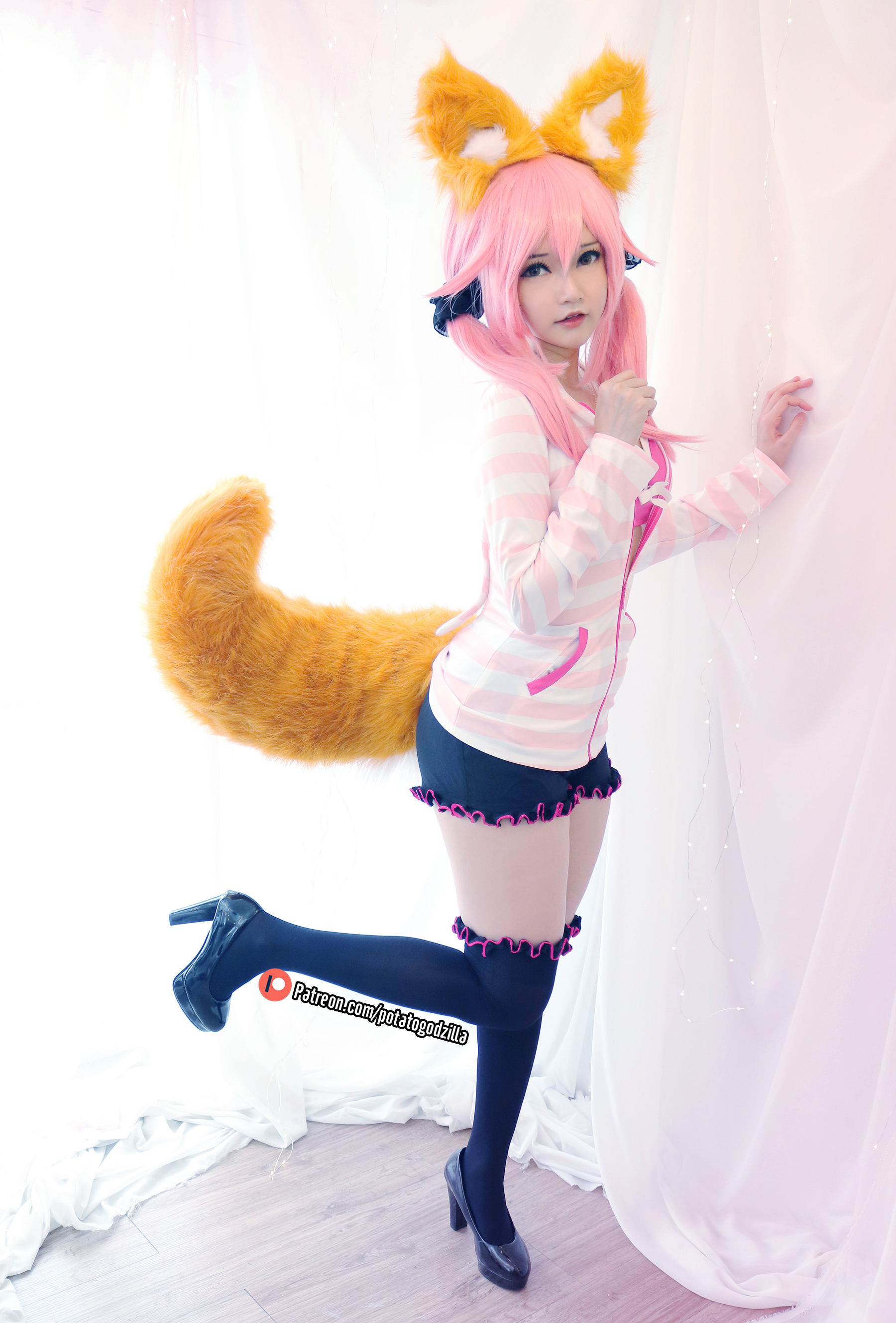 Coser小姐姐Potato Godzilla - Tamamo School Uniform