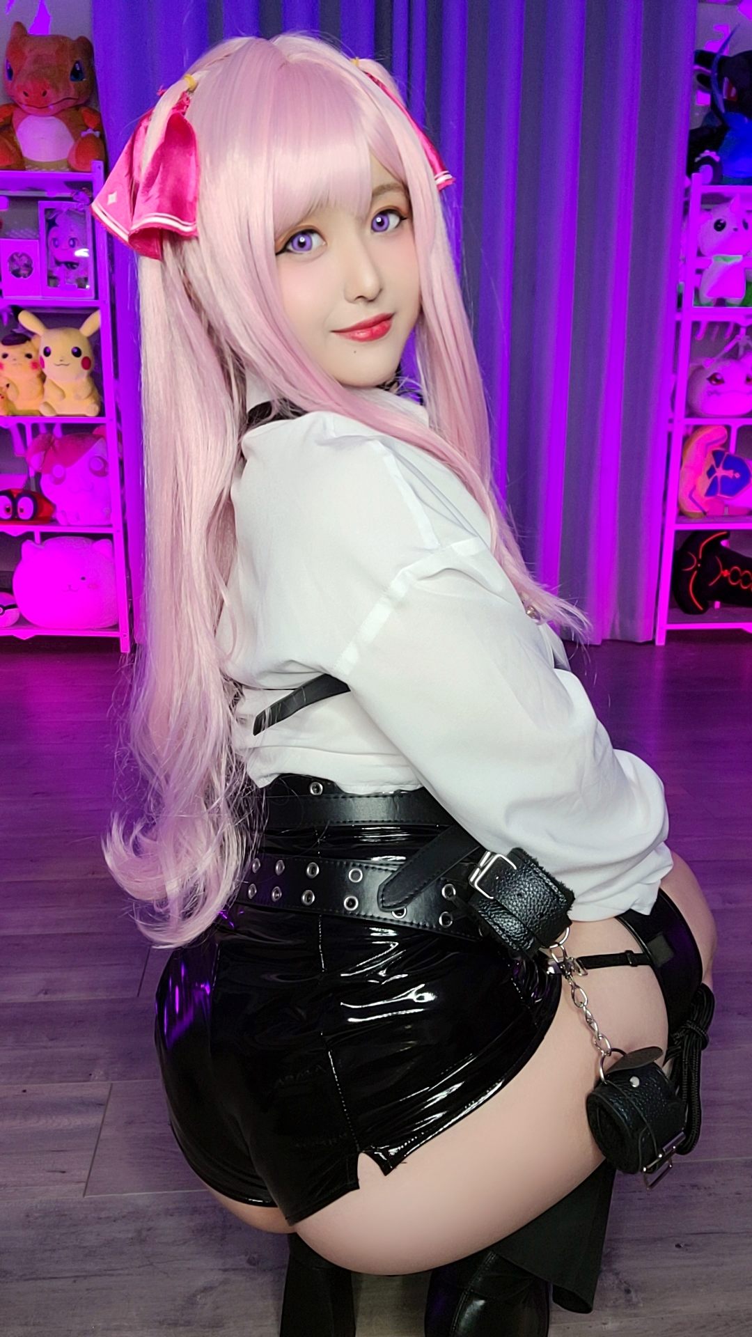 Monamisa - Yuni (NIKKE)