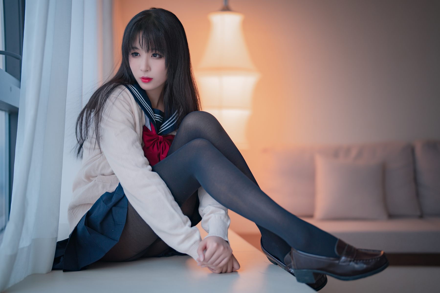 轩萧学姐 - 黑丝JK 2.0