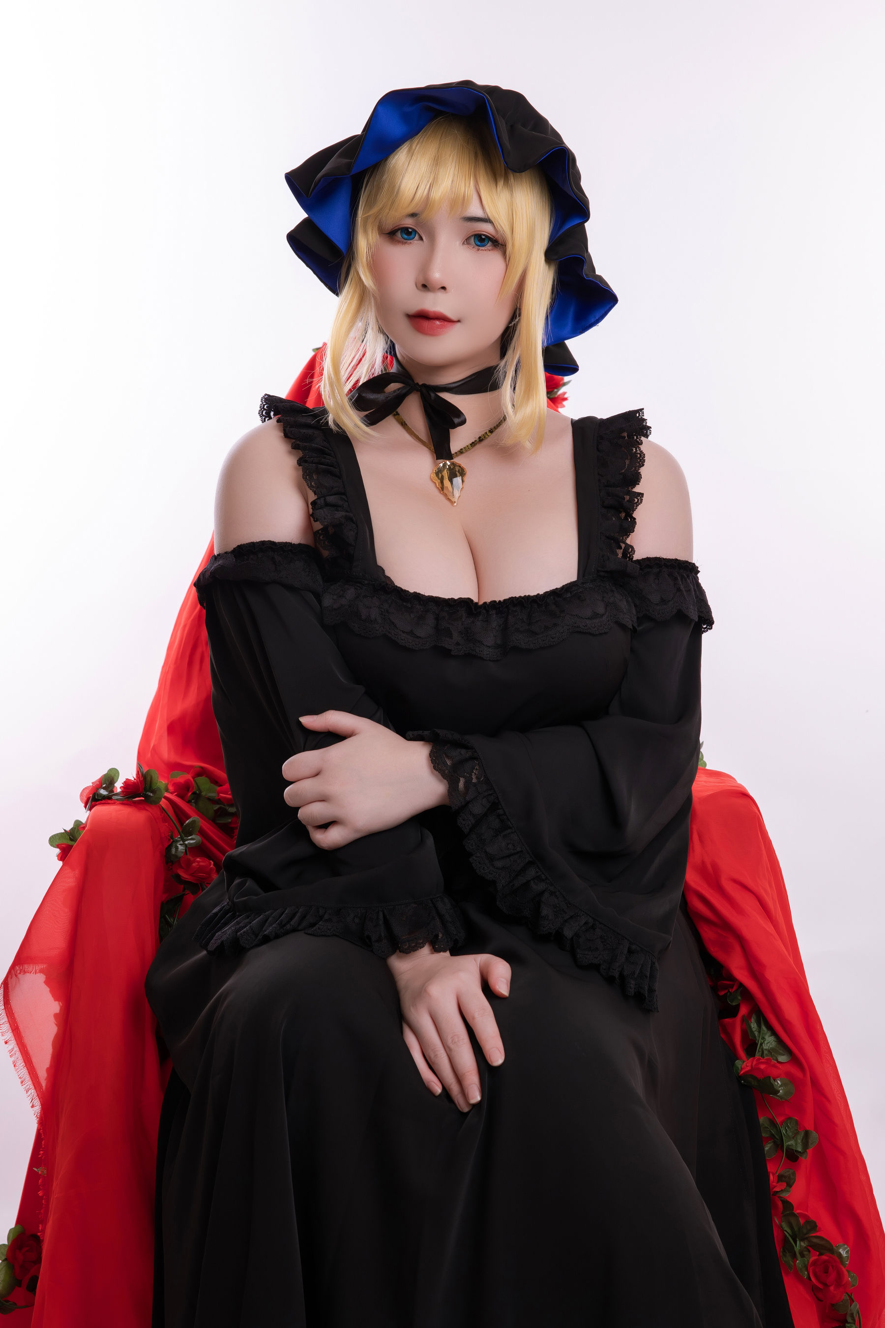 Uy Uy - Alice Maid