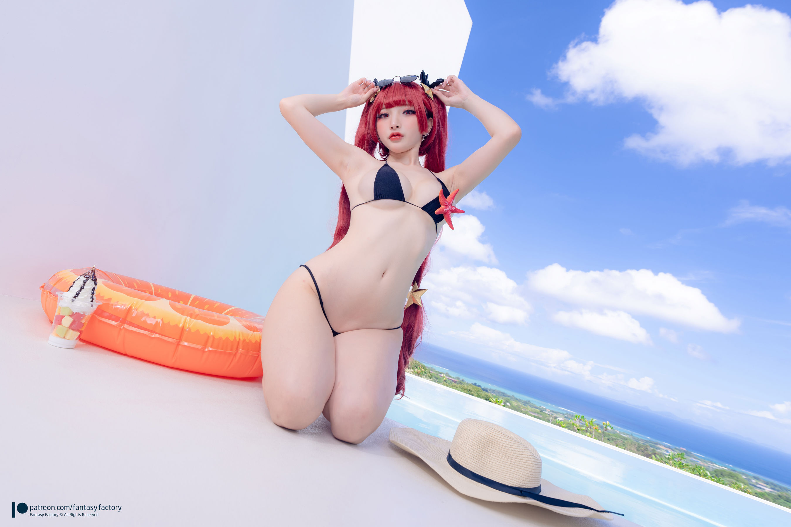 [Fantasy Factory] 小丁Cosplay写真 - 檀香山泳衣