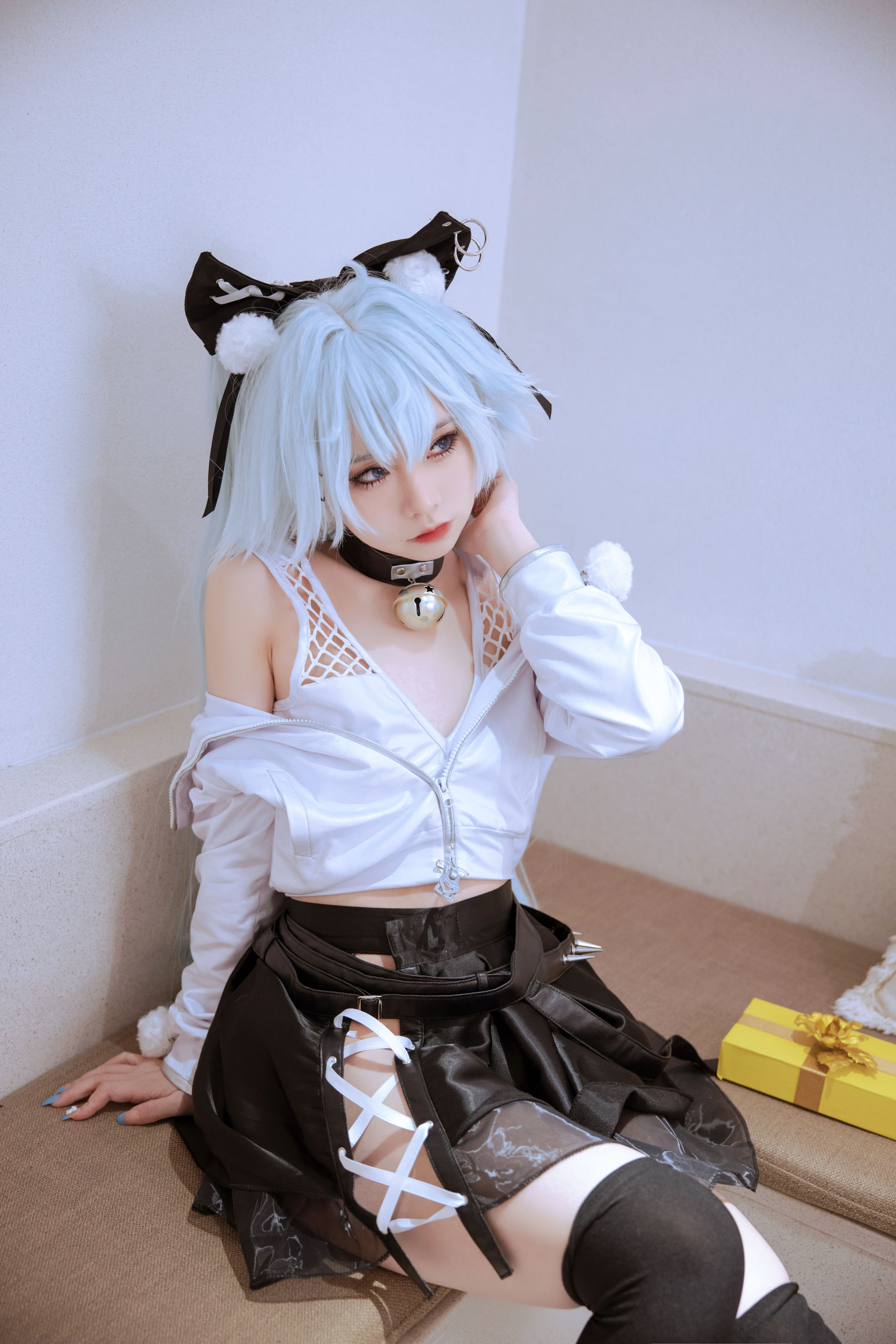 动漫博主G44不会受伤 - 芙洛伦 白情