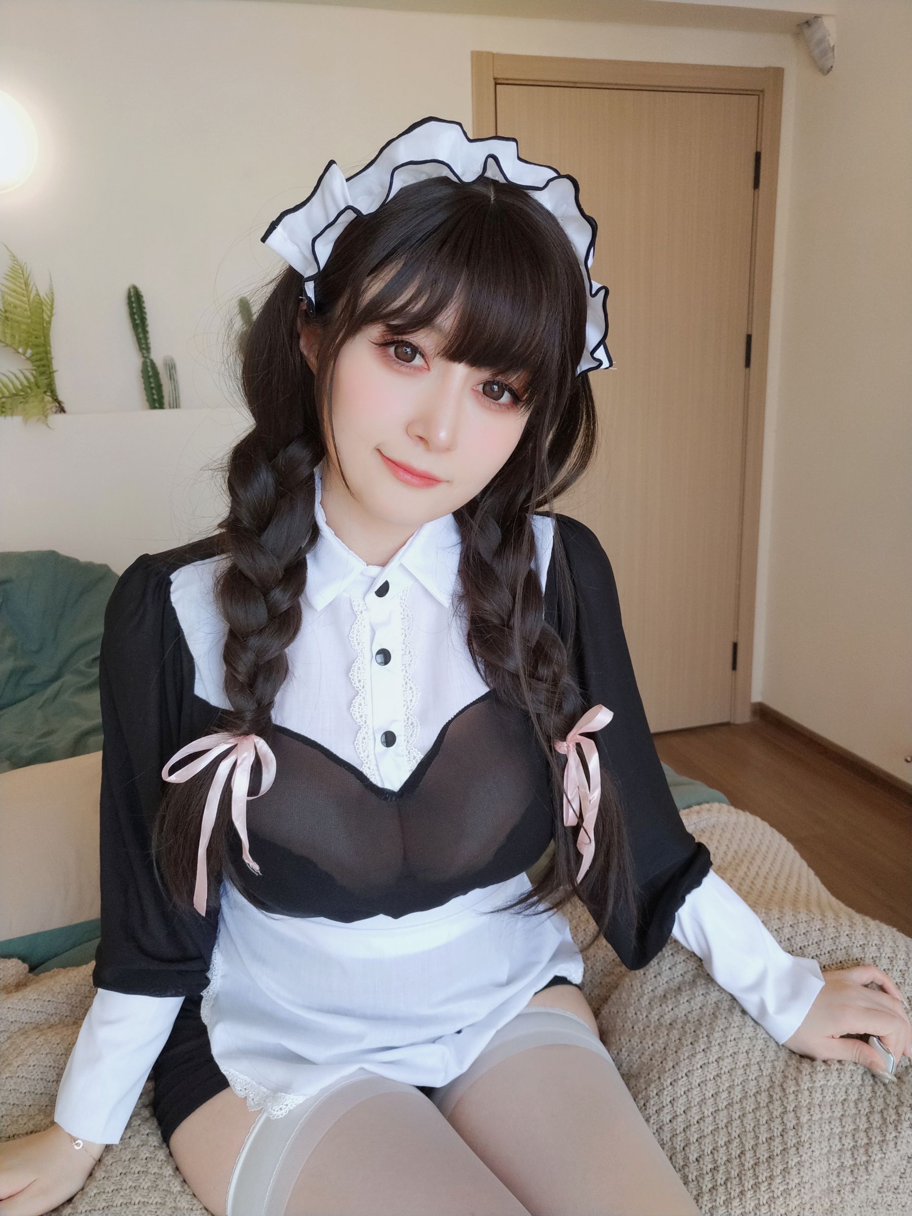Coser小姐姐白银 - 透明なメイド服