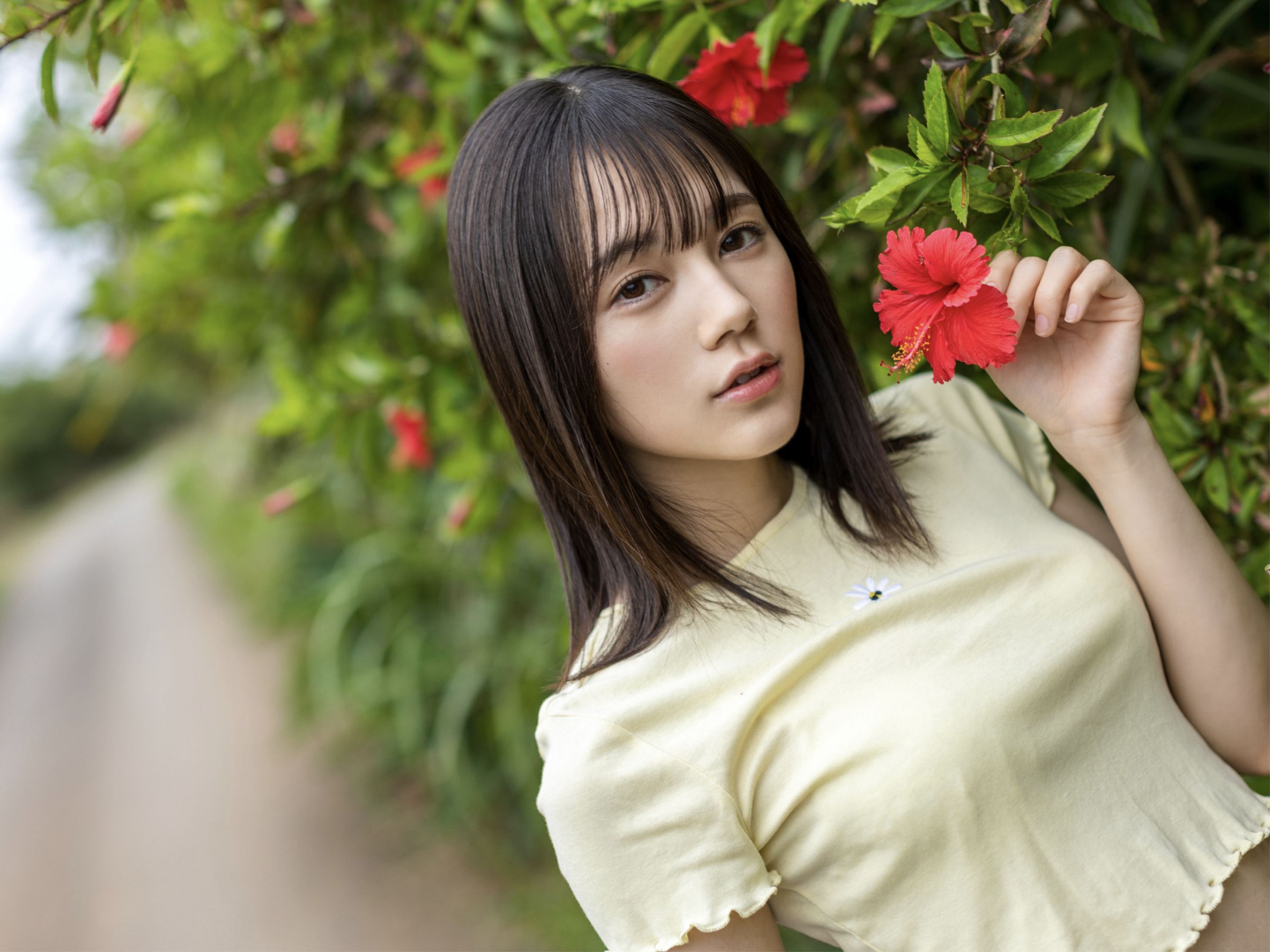 Remu Suzumori 涼森れむ - 透き通る世界の中で
