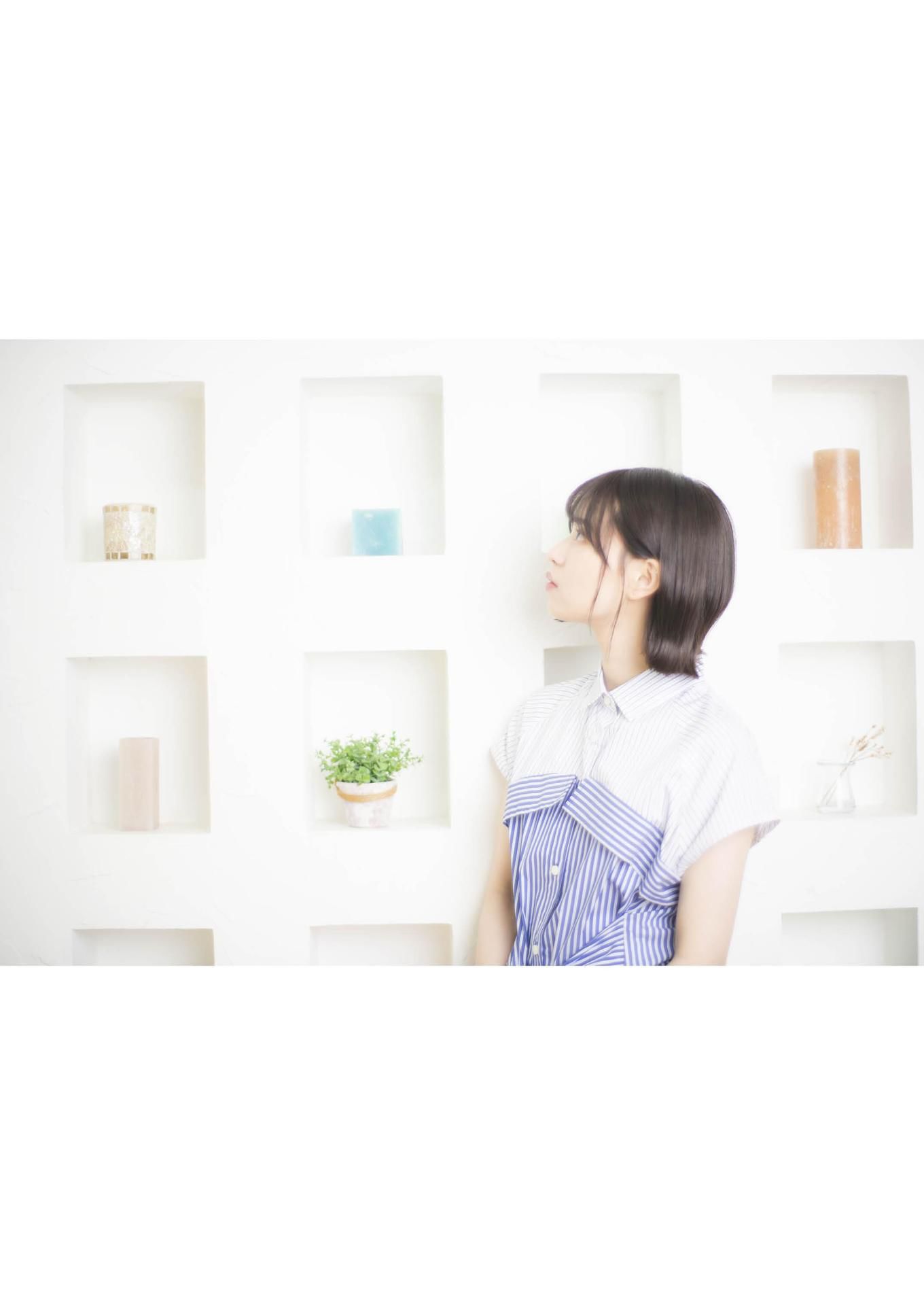 Shiika Arai 新井椎夏 - 1st Photobook I'm happy うれしいな