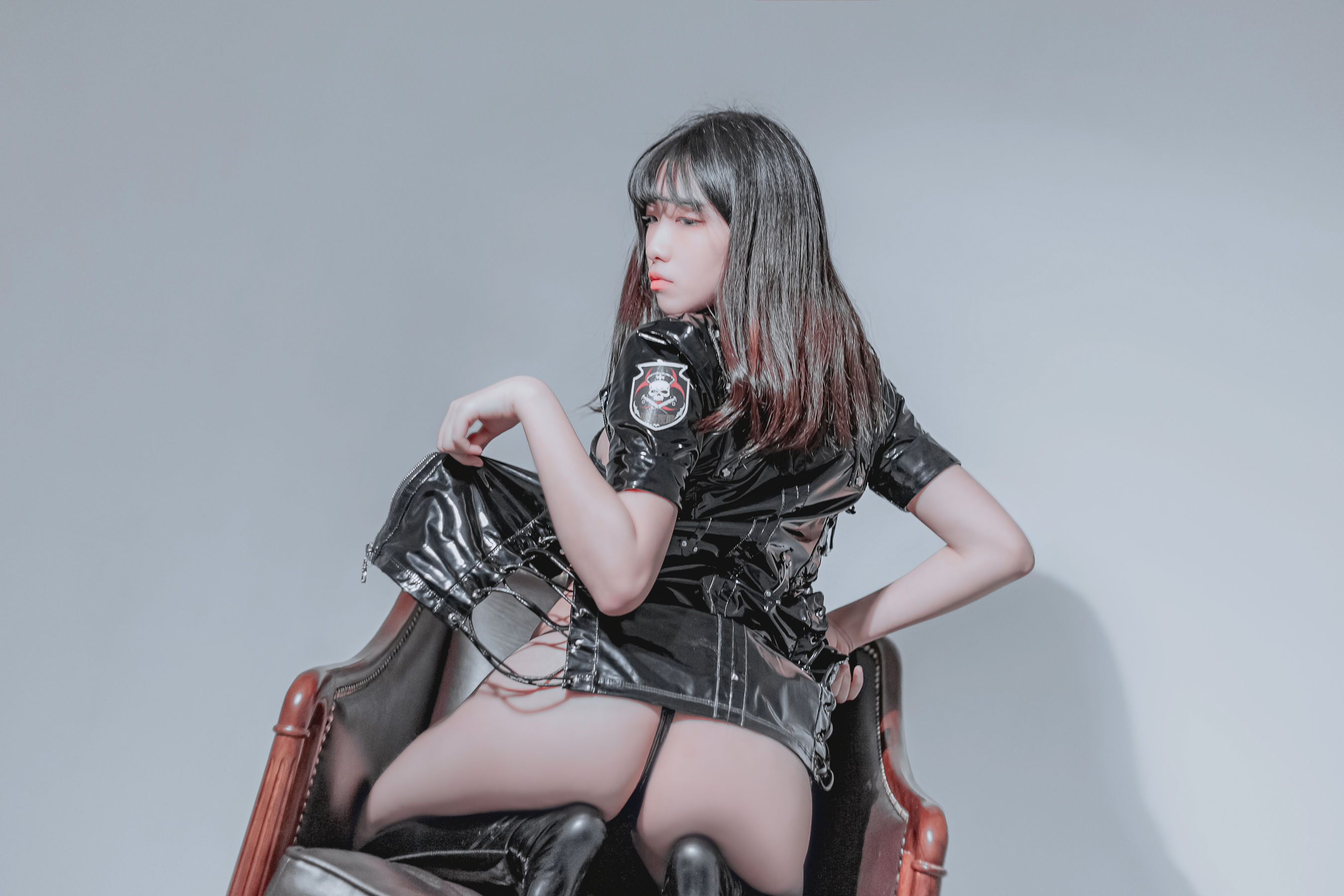 SonSon - Dark Maid