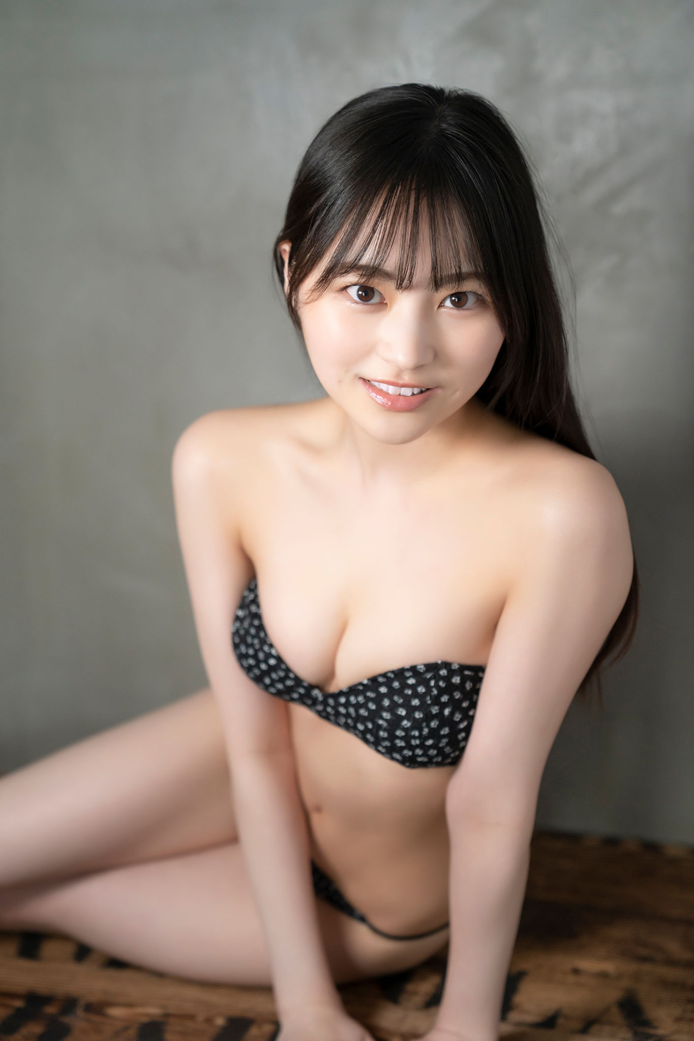 Usa 宇咲 - 美少女、ベールを脱ぐ