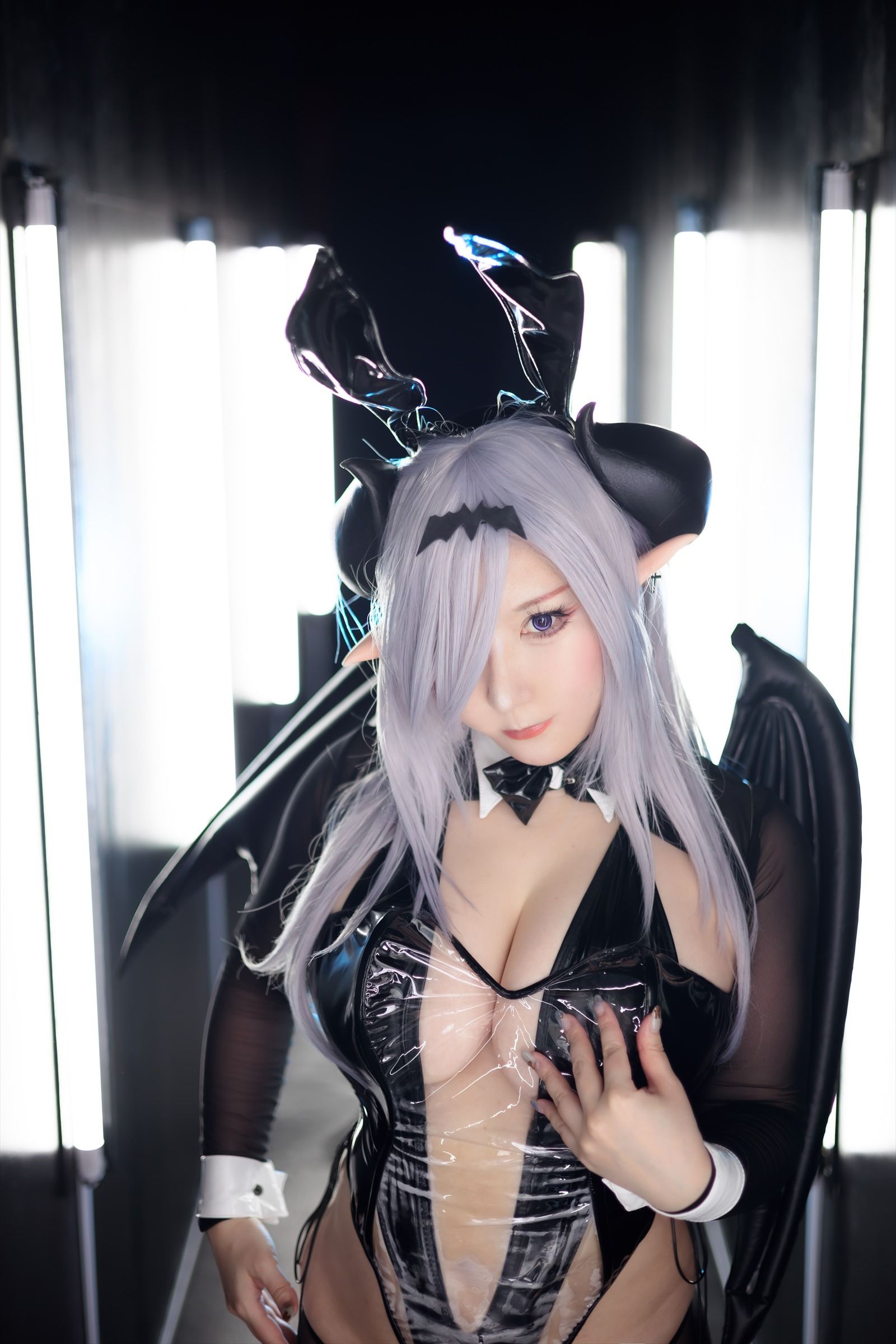 [Cosplay] [Shooting Star's (SAKU サク)] - SEE THROUGH BUNNY SUCCUBUS - 1