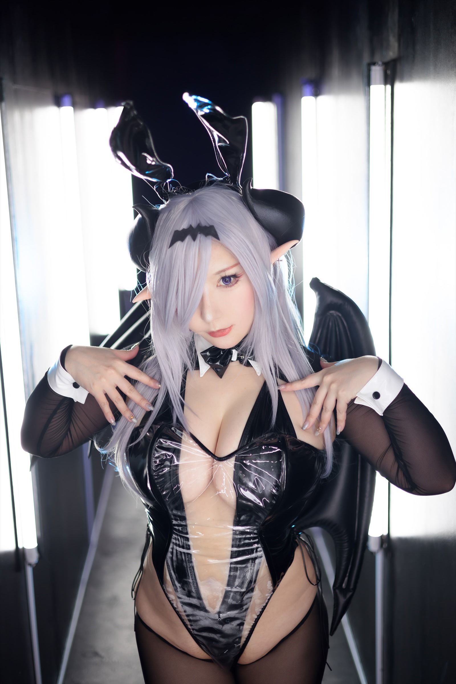 [Cosplay] [Shooting Star's (SAKU サク)] - SEE THROUGH BUNNY SUCCUBUS - 1