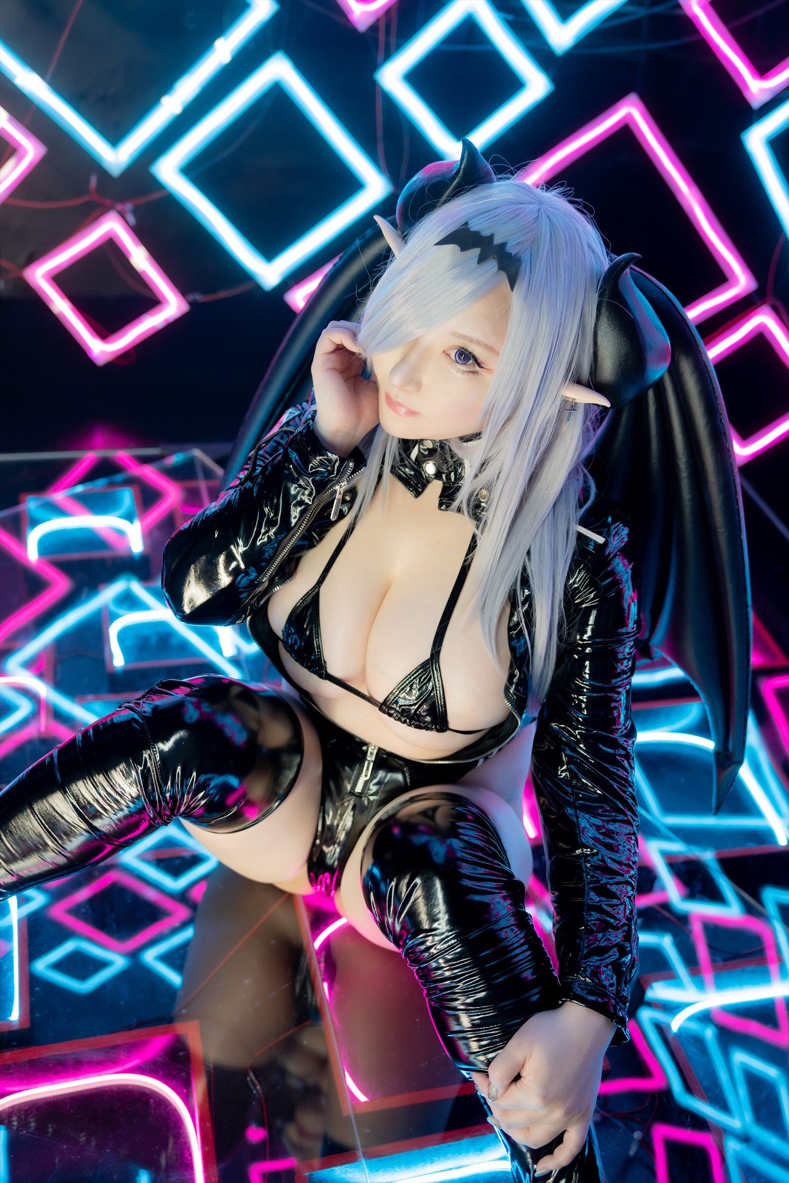 [Cosplay] [Shooting Star's (SAKU サク)] - SEE THROUGH BUNNY SUCCUBUS - 2