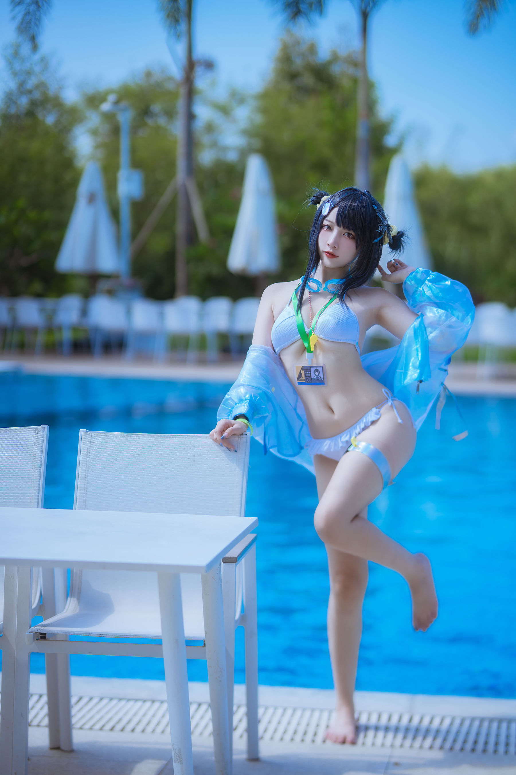 人气Coser 二佐Nisa - 泰拉夏日纪事 方舟羽毛笔泳装