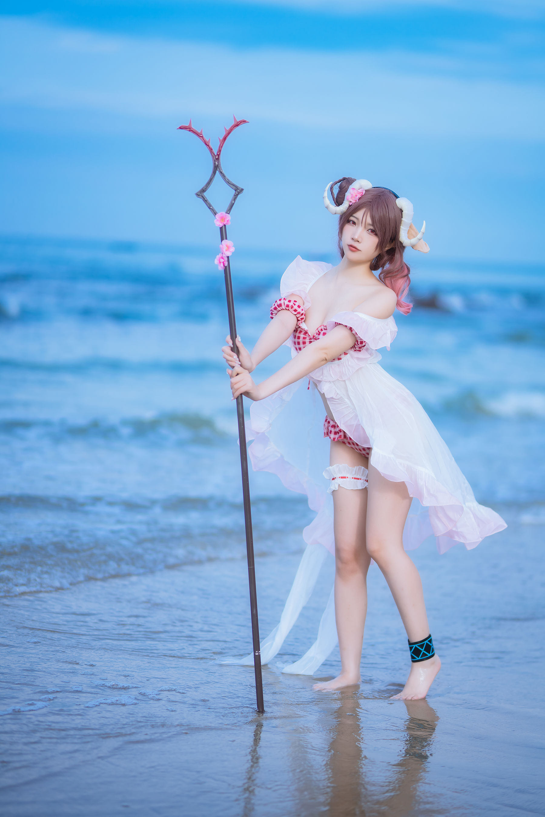 人气Coser 二佐Nisa - 泰拉夏日纪事 艾雅法拉泳装