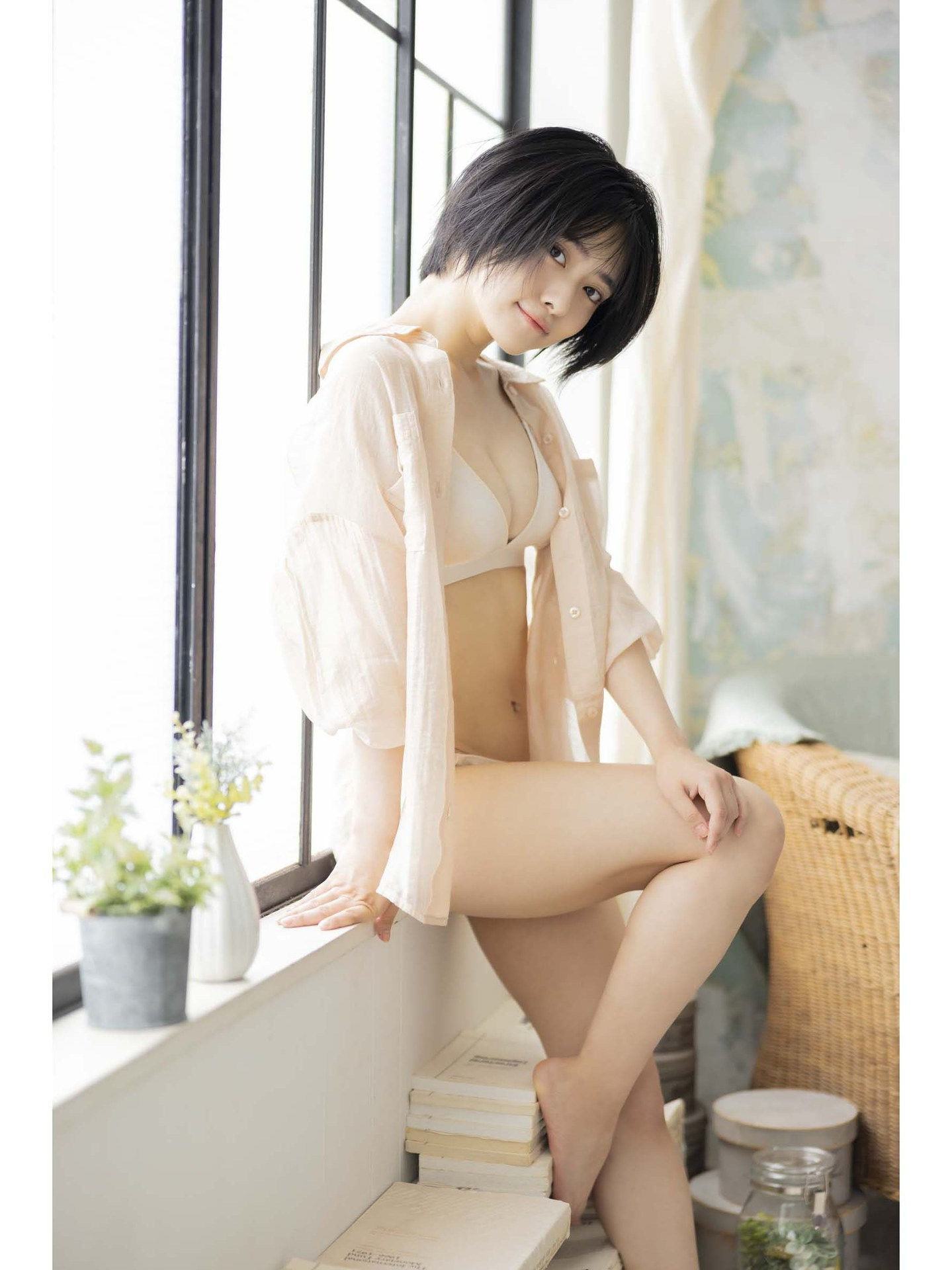 岡田彩夢 デジタル写真集 オトナチュラルの予感 (ヤングキング)