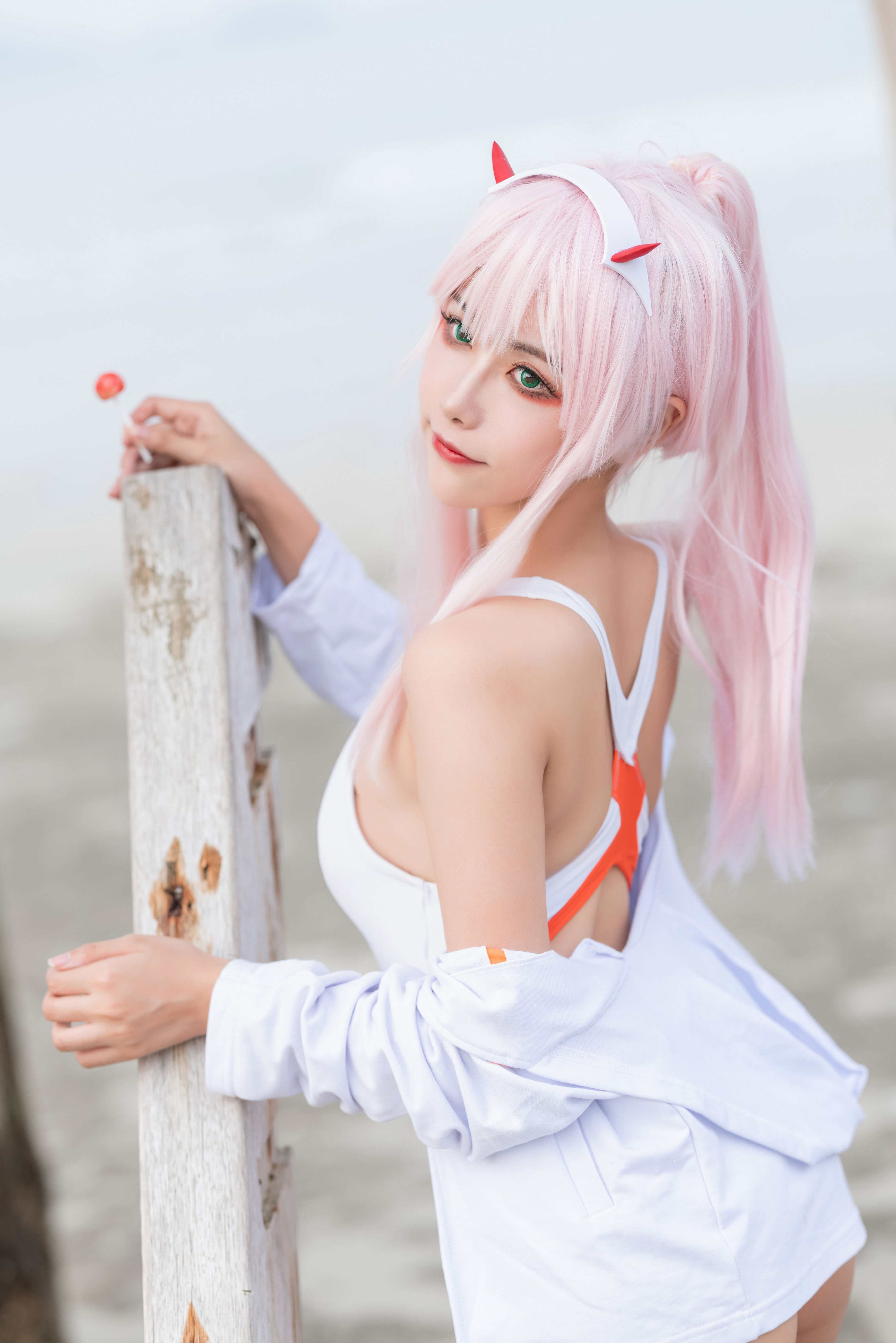 微博妹子Momoko葵葵 - DARLING in the FRANXX 泳装