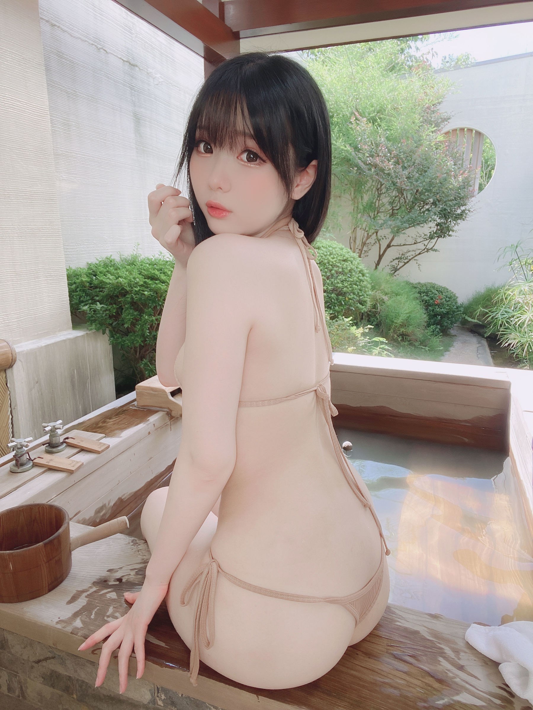 微博妹纸霜月shimo - 温泉
