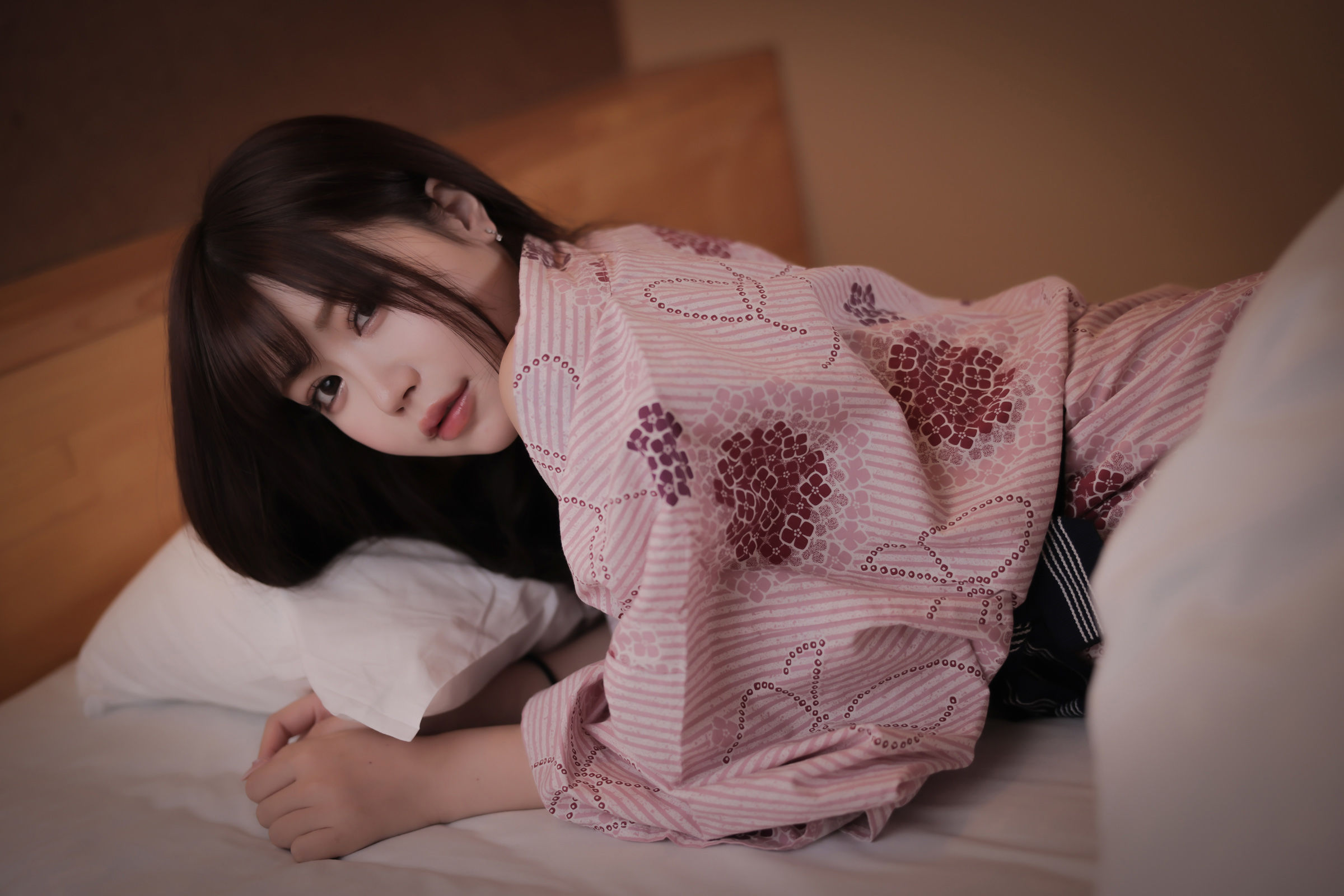 Mai Shirota 白田まい 白田まいと、貸切温泉と、濃厚接触 Vol.3