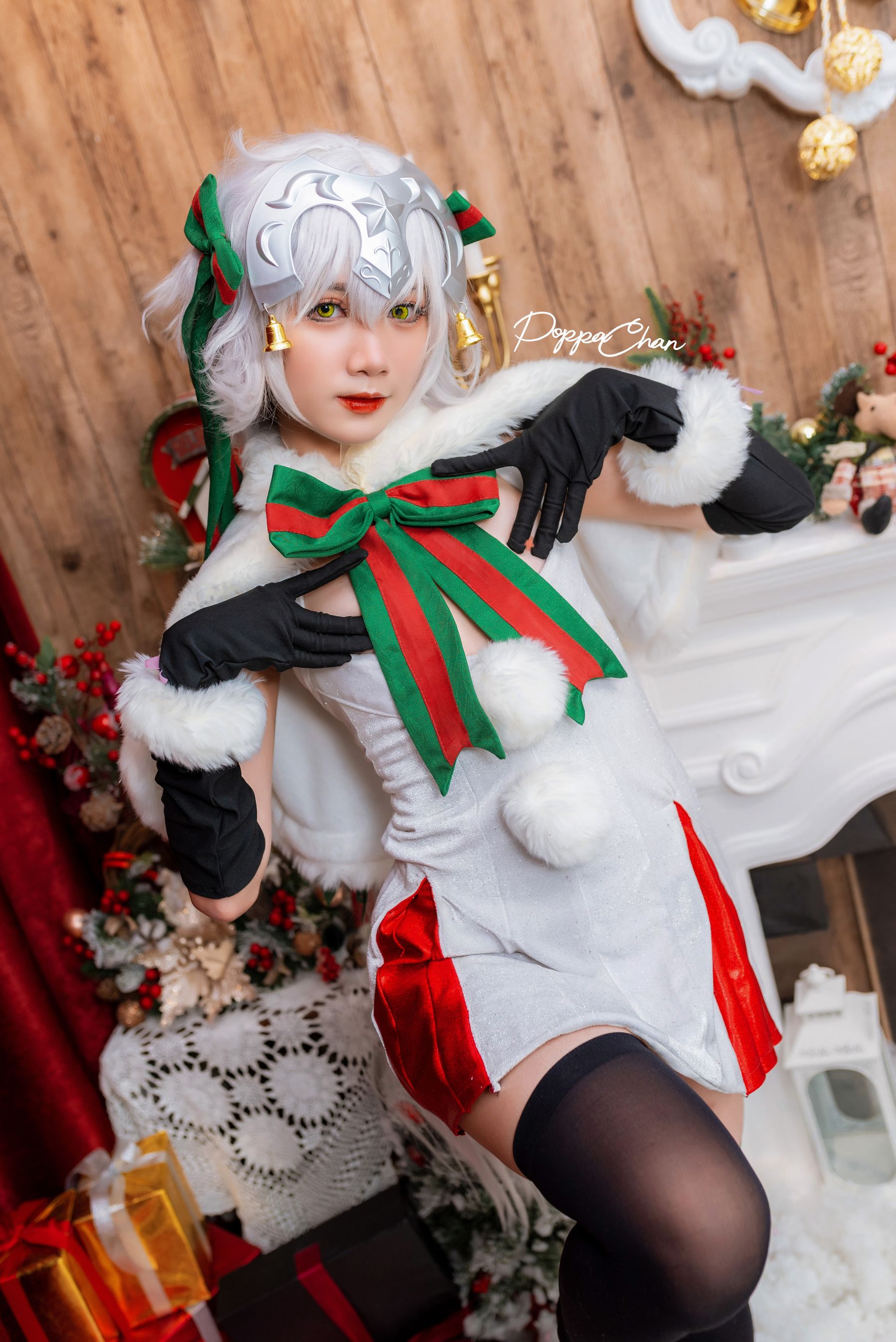 PoppaChan - Jeanne D'arc Alter Santa Lily