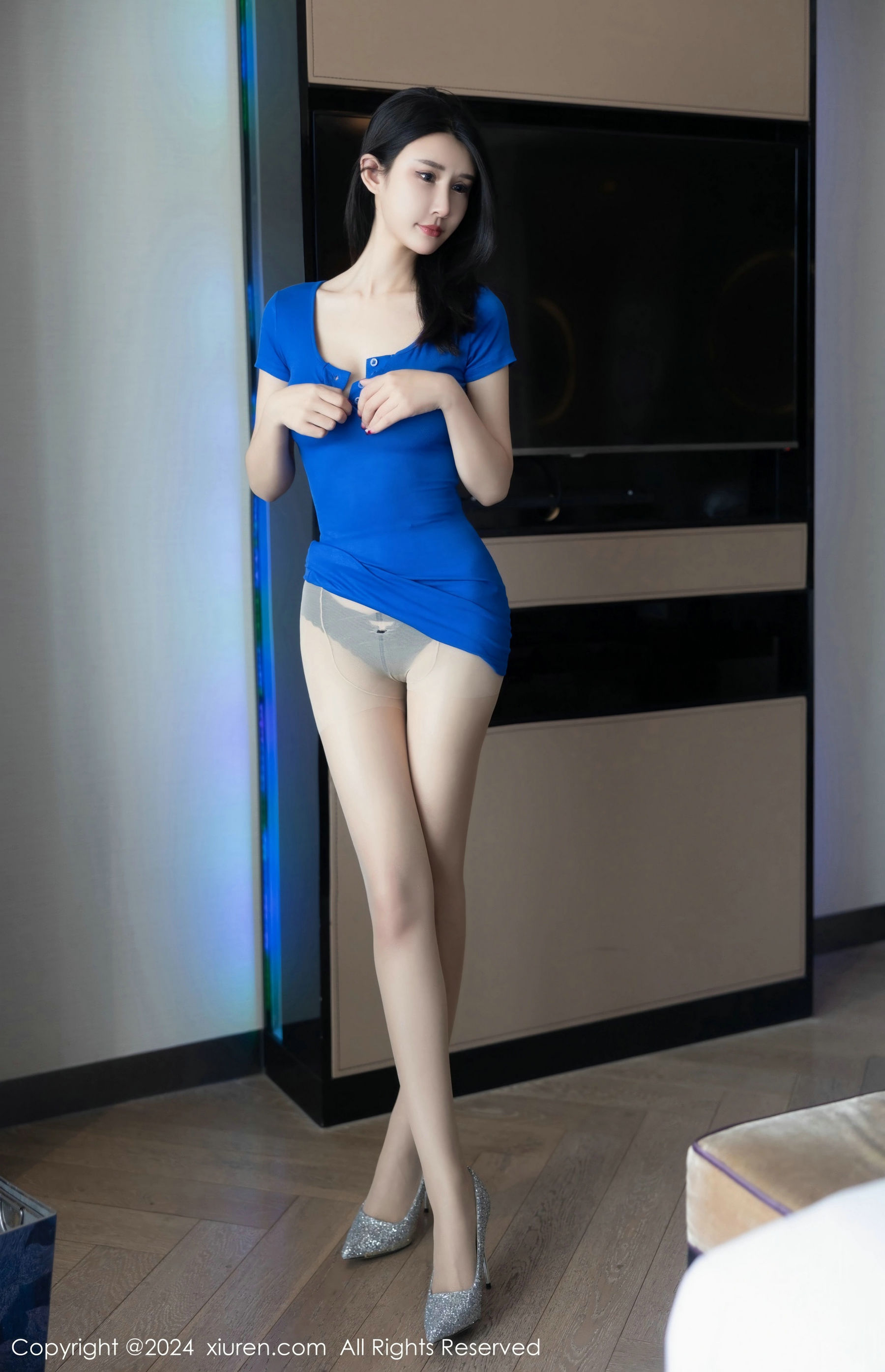 [秀人XiuRen] 2024.01.03 No.7900 艺艺yiyi