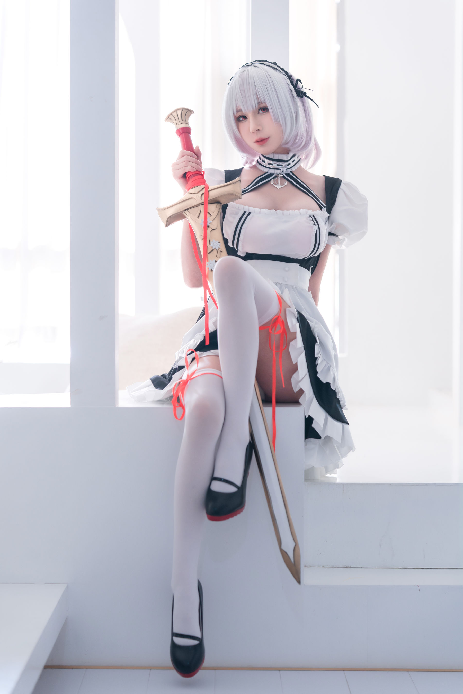 西园寺南歌 写真 - 女仆本 天狼星