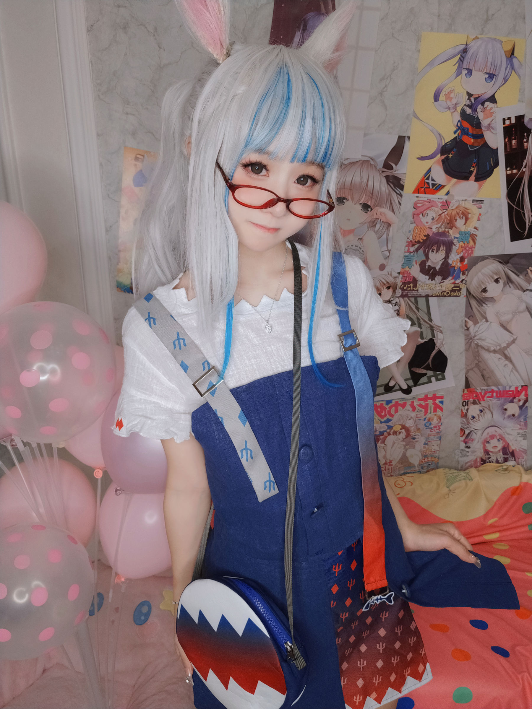 萌妹子Coser 摇摇乐 yoyo fantia GawrGura