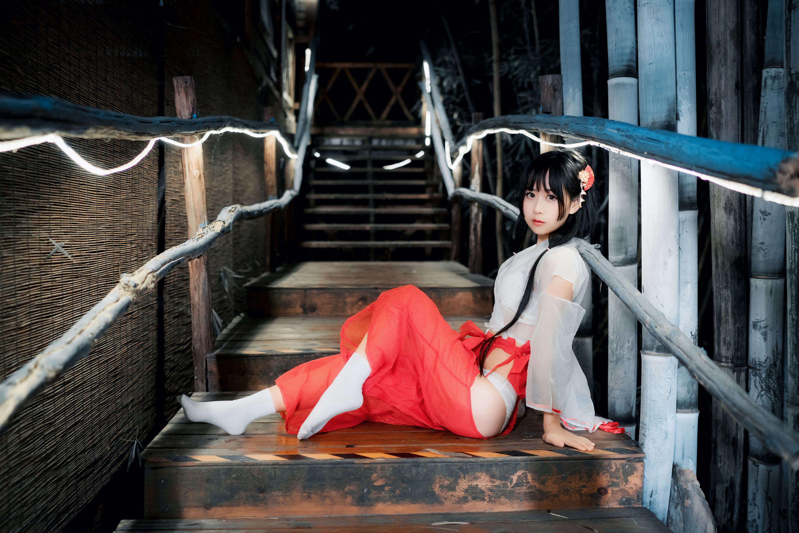 阳光美少女 萌芽儿o0 - 巫女