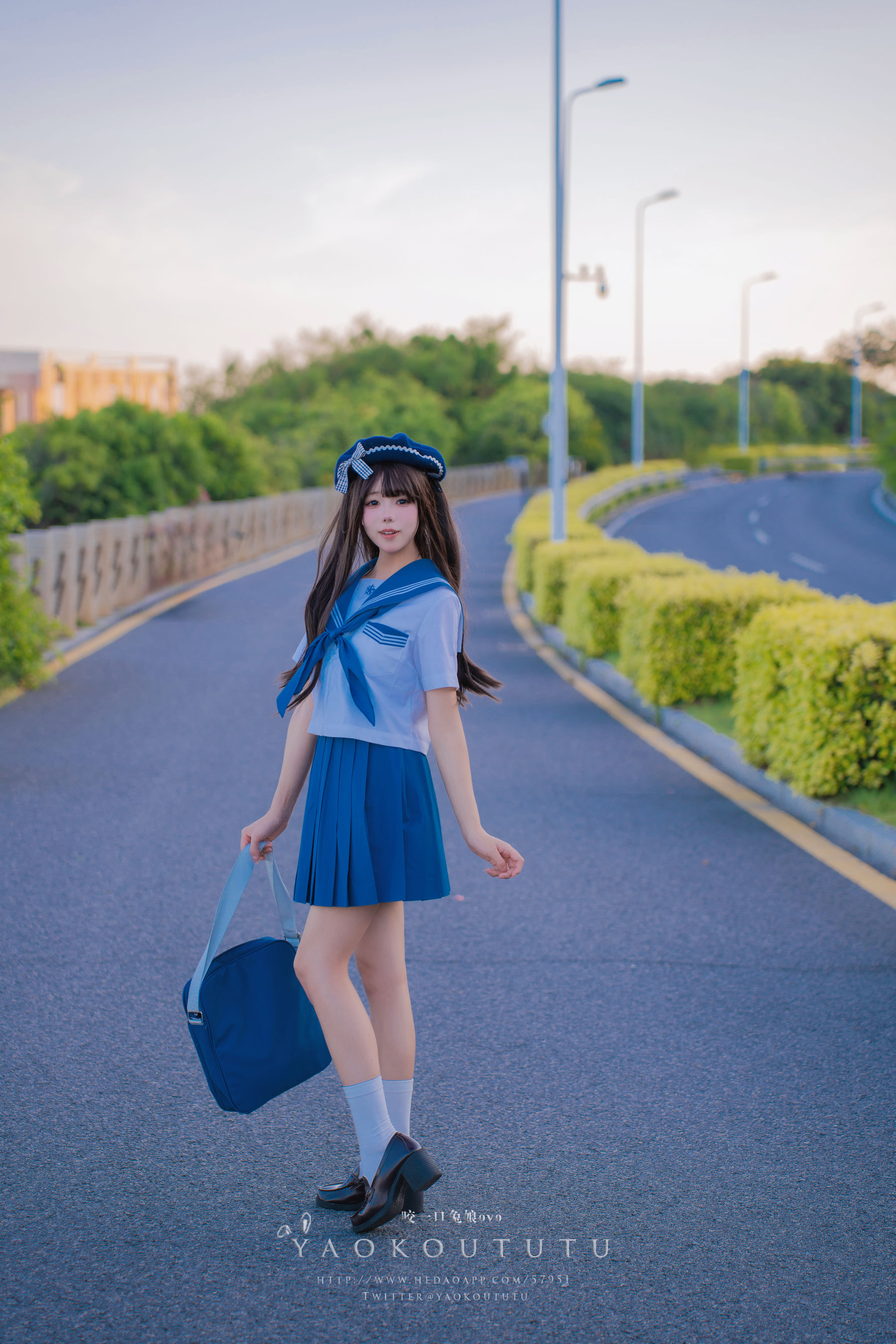 咬一口兔娘 - 体操部课后活动