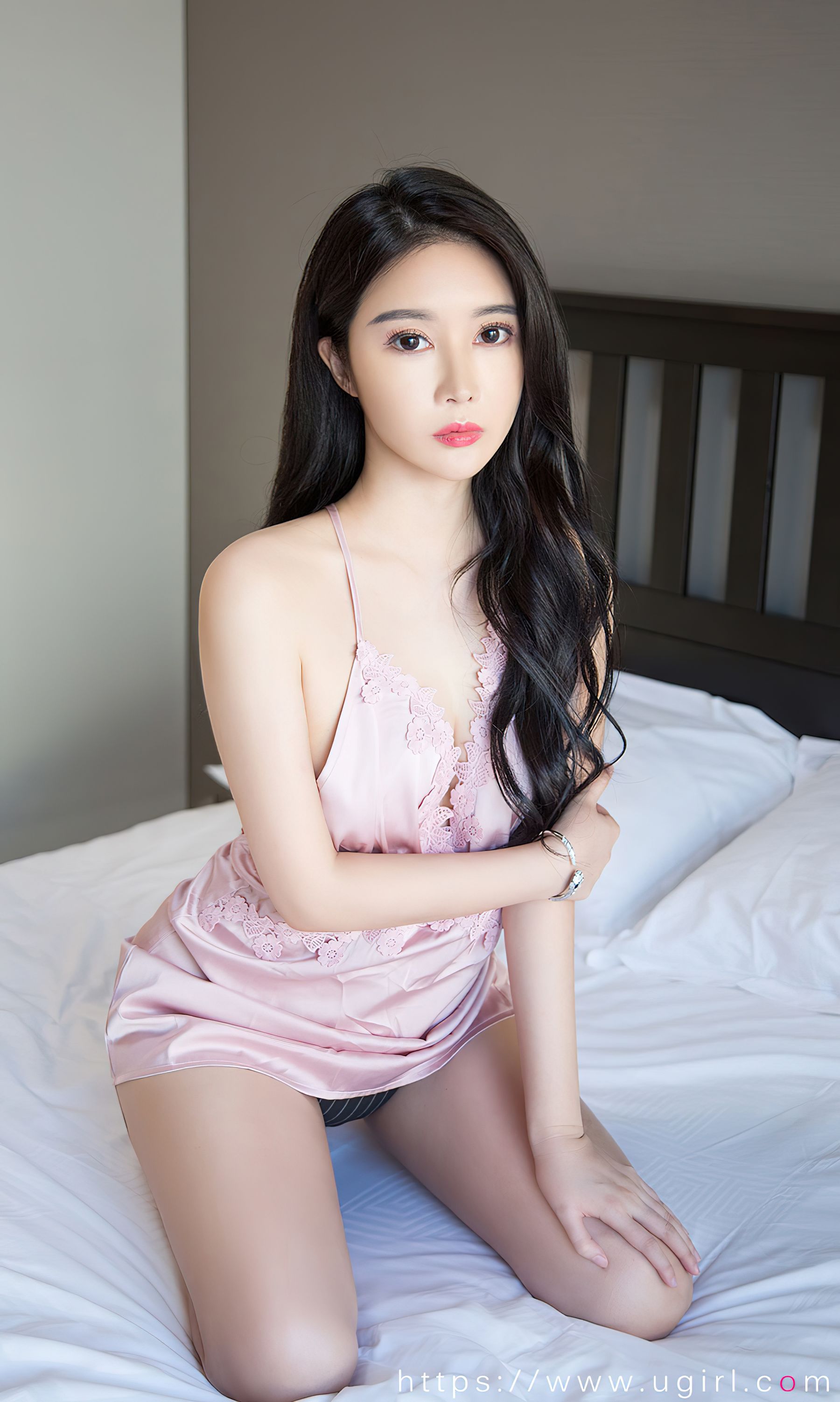 [Ugirls]爱尤物 No.2777 美人粉梦 萱萱儿
