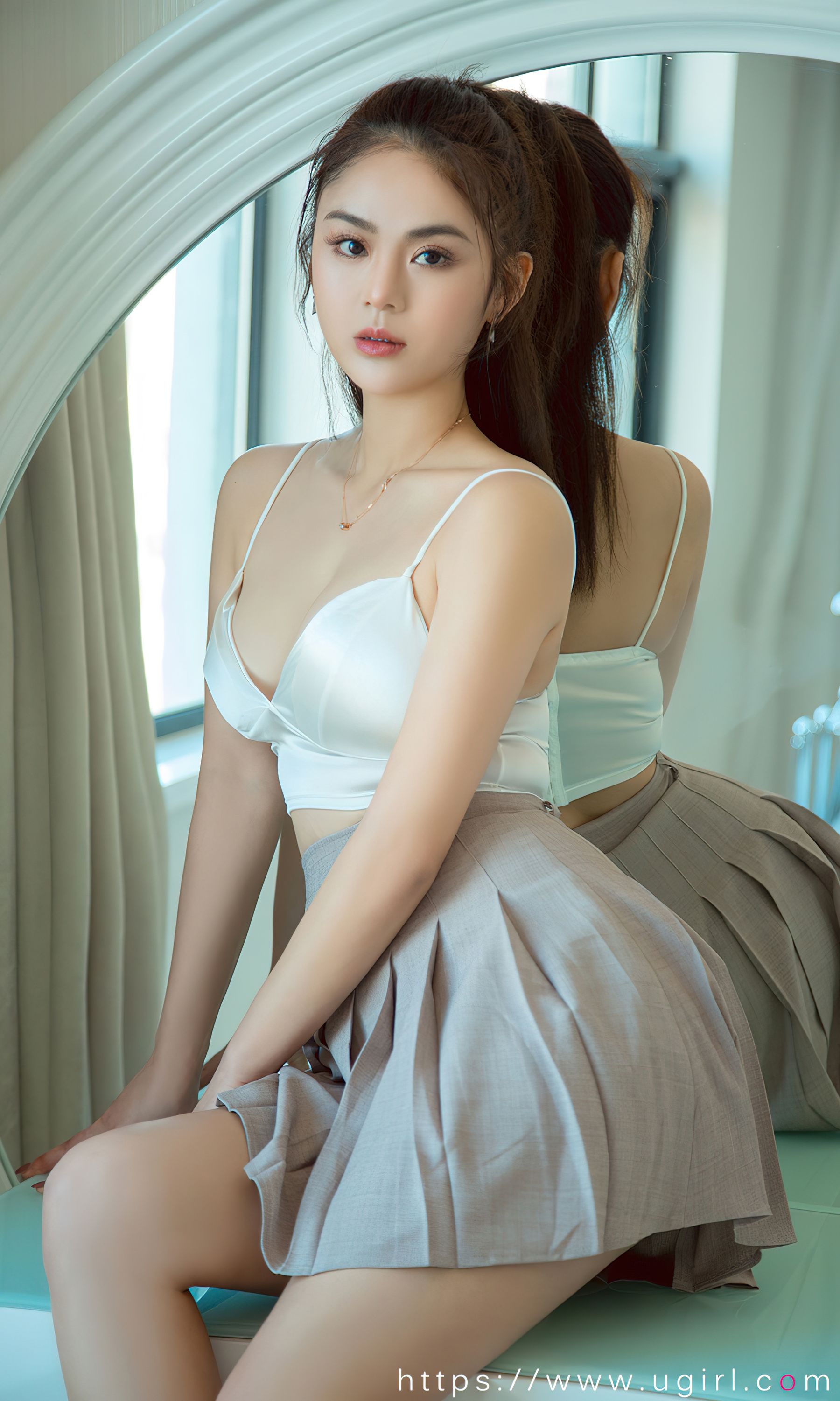 [Ugirls]爱尤物 No.2805 仍然心动 上官雪儿
