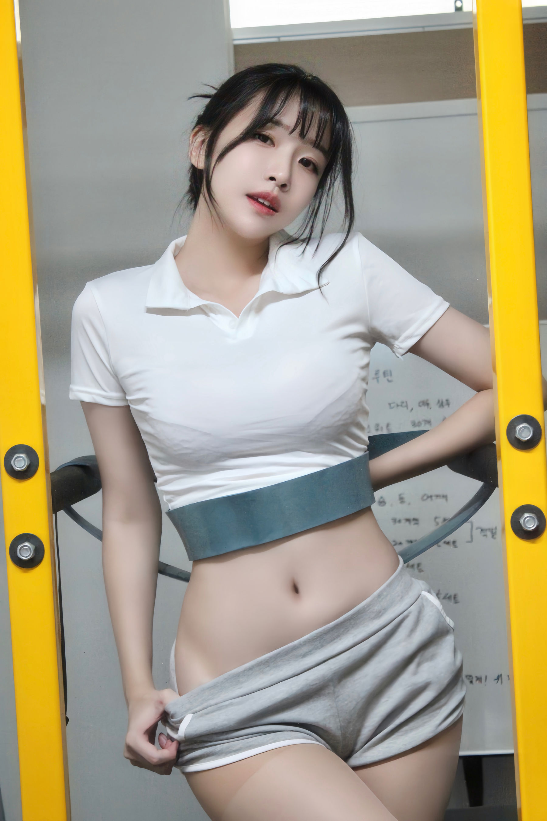 Ahrin - Likey Web Pictorial Concept 1