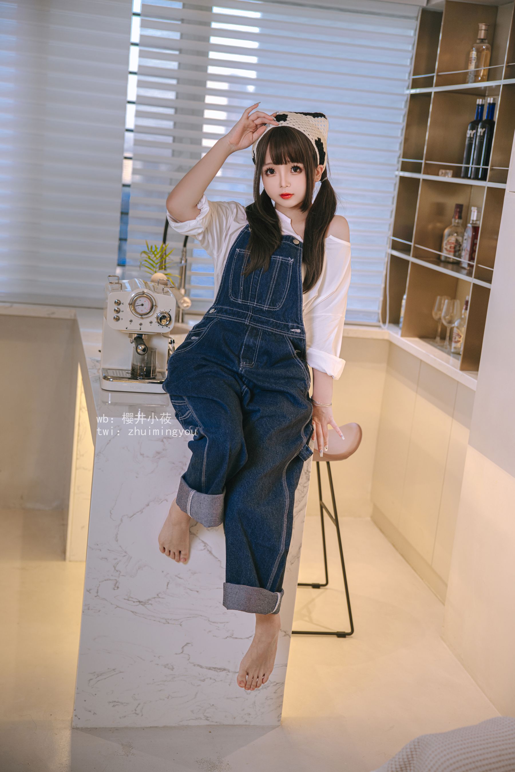 Cosplay 日奈娇 - 维修工