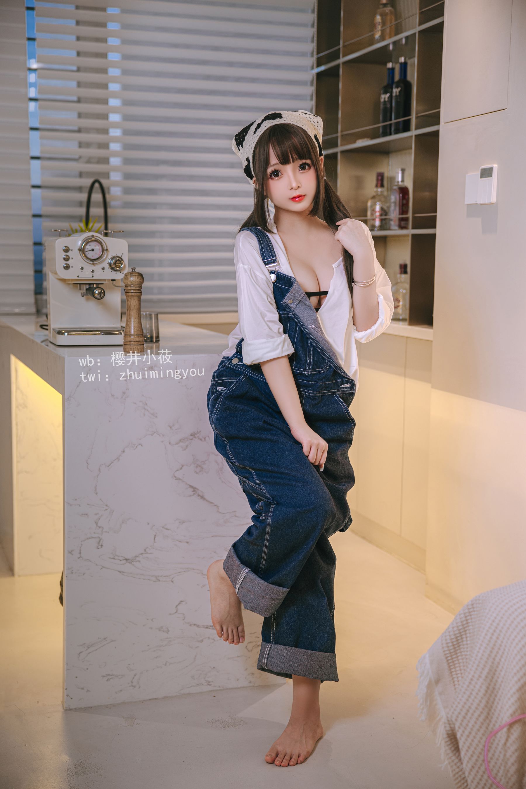 Cosplay 日奈娇 - 维修工