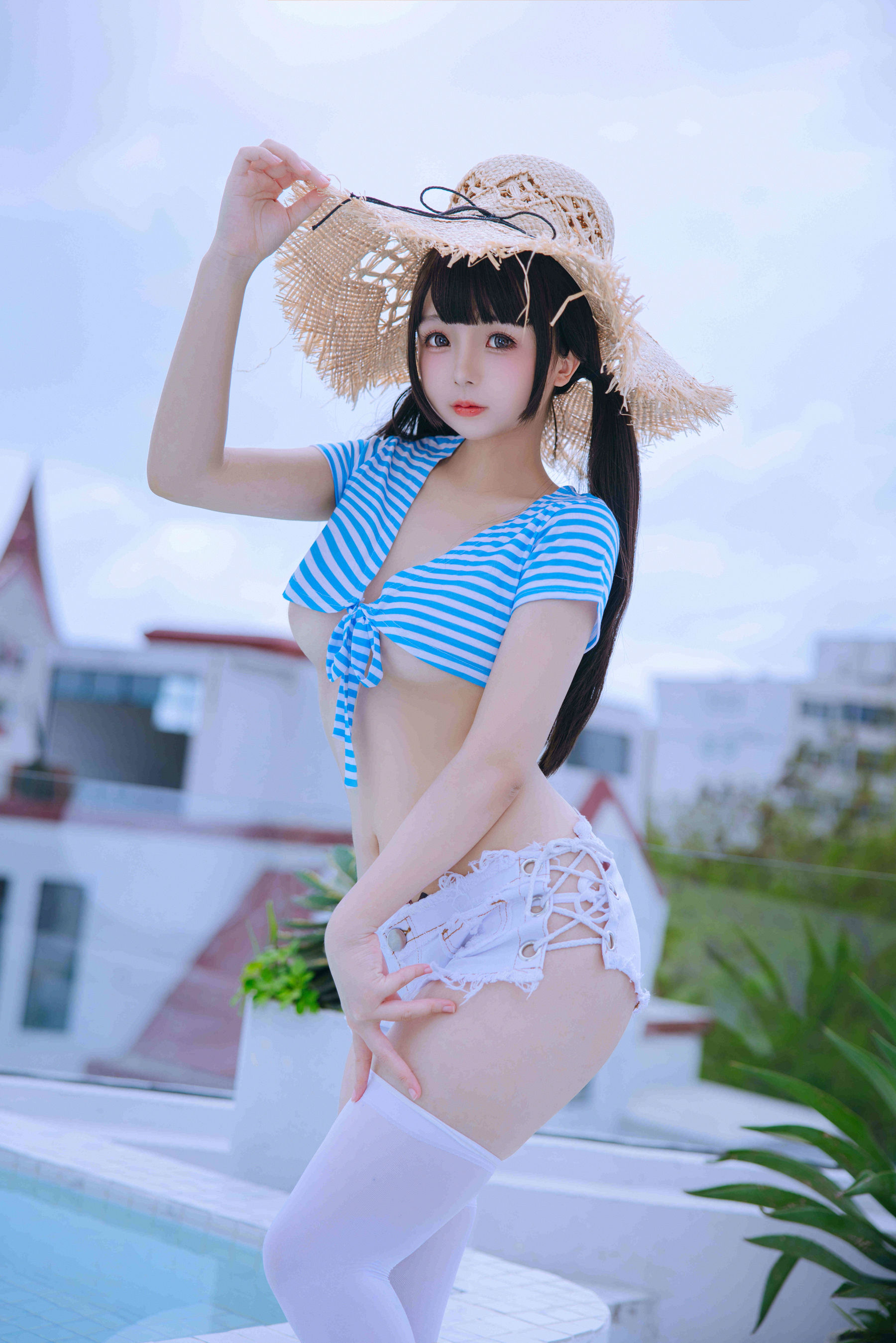 Cosplay 日奈娇 - 蓝白条