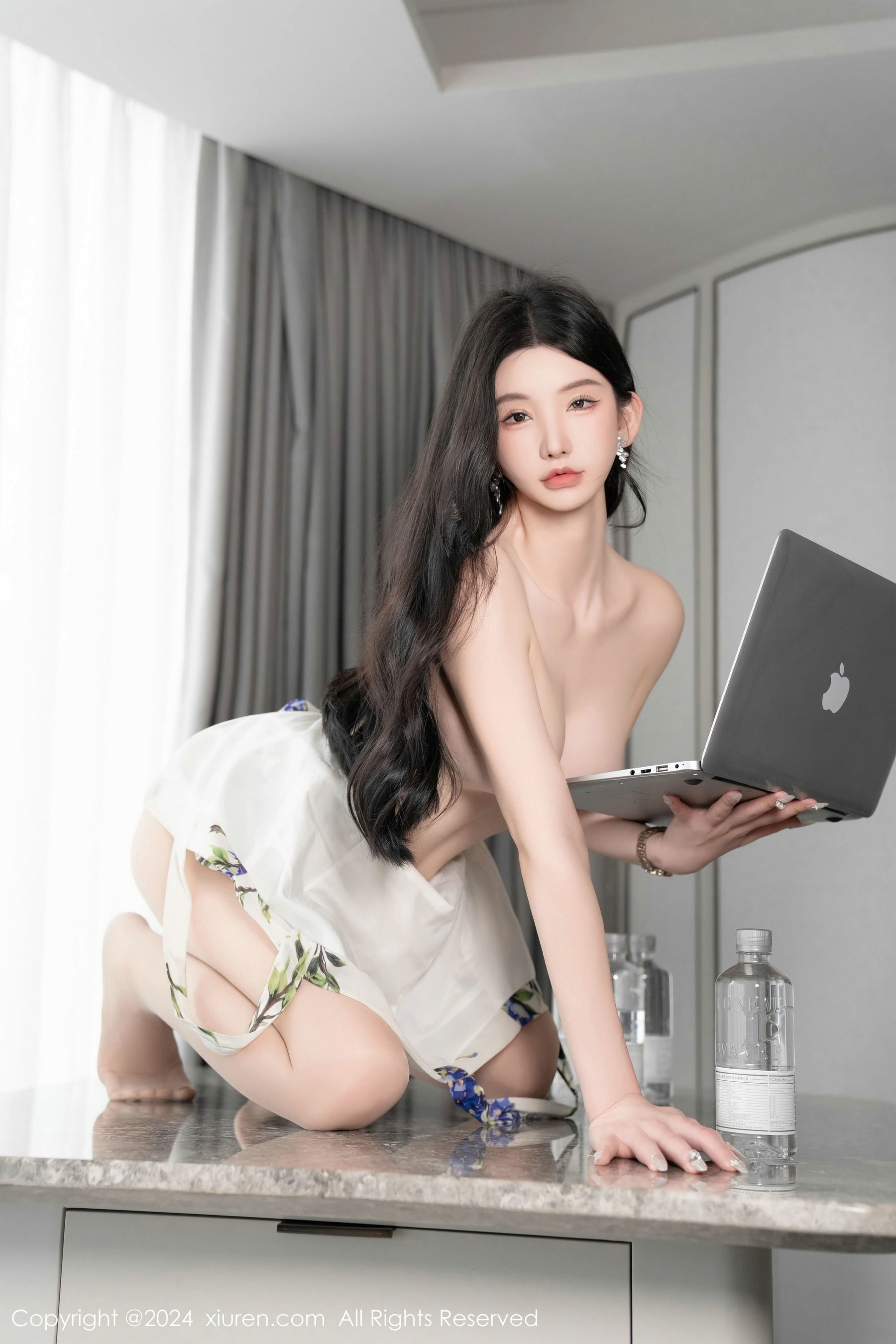 [秀人XiuRen] 2024.05.10 No.8513 周于希Sally