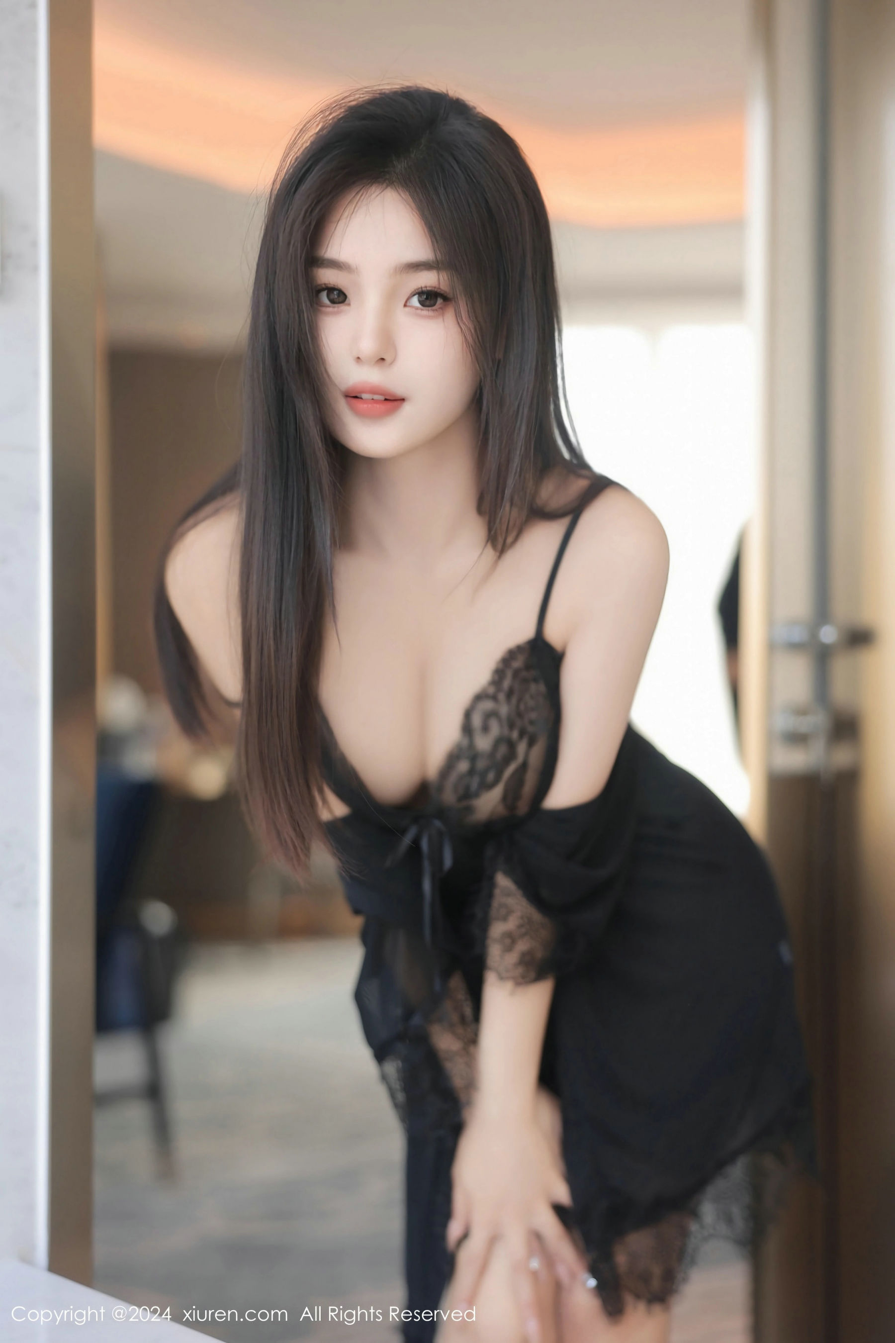 [秀人XiuRen] 2024.05.16 No.8550 周周不吃香菜