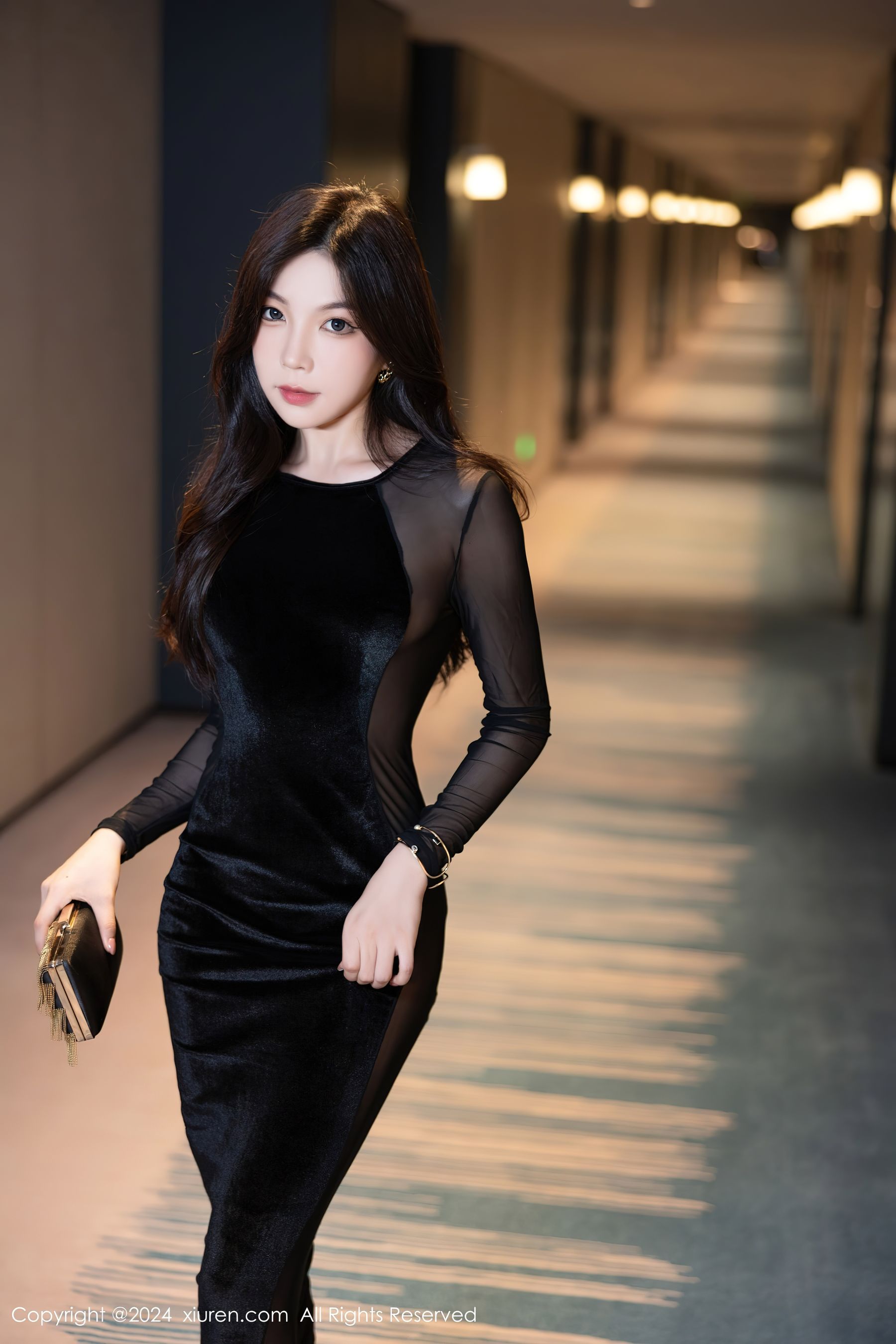 [秀人XiuRen] 2024.05.24 No.8598 徐莉芝Booty
