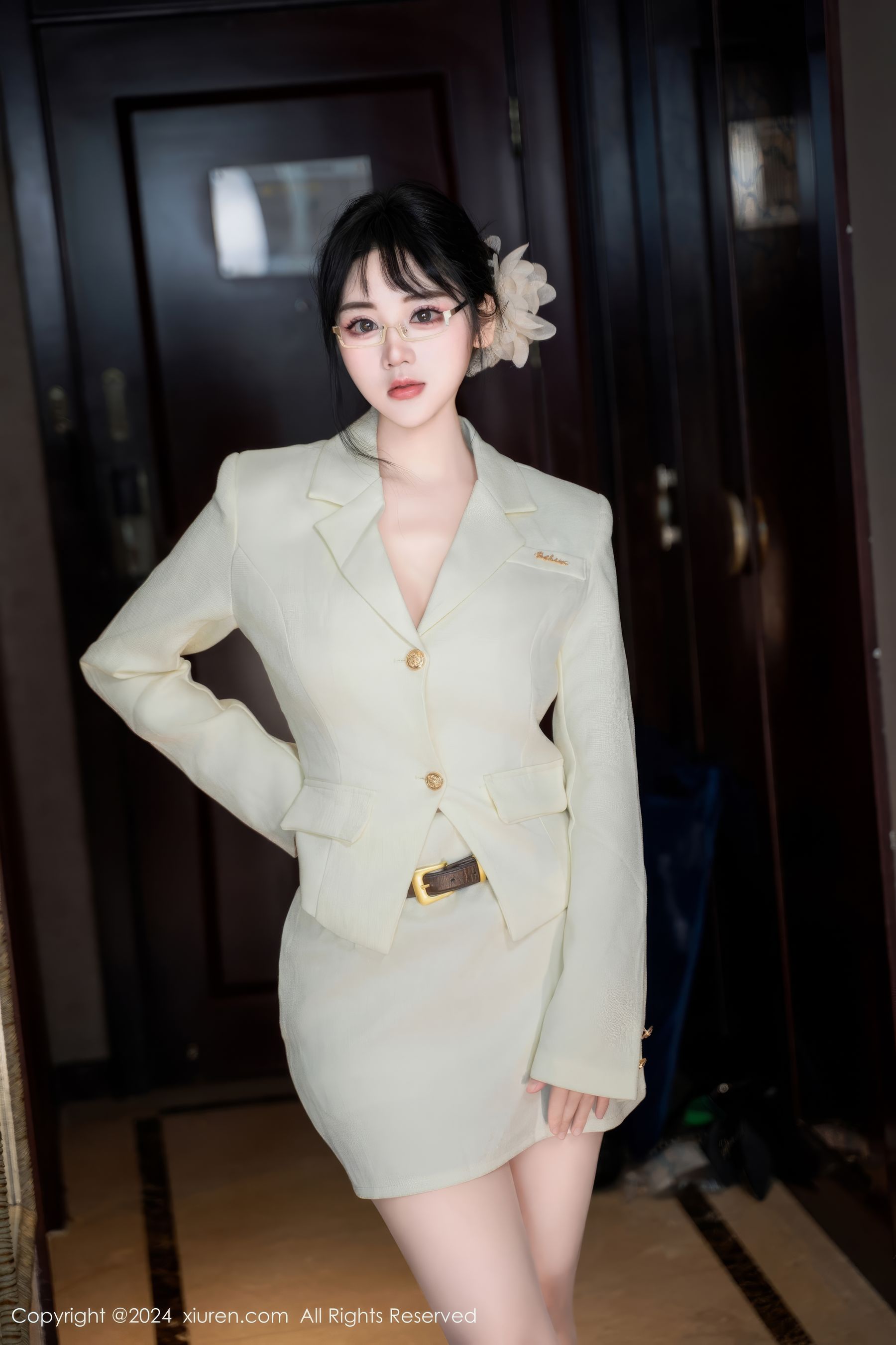 [秀人XiuRen] 2024.06.18 No.8717 汐汐爱吃草莓