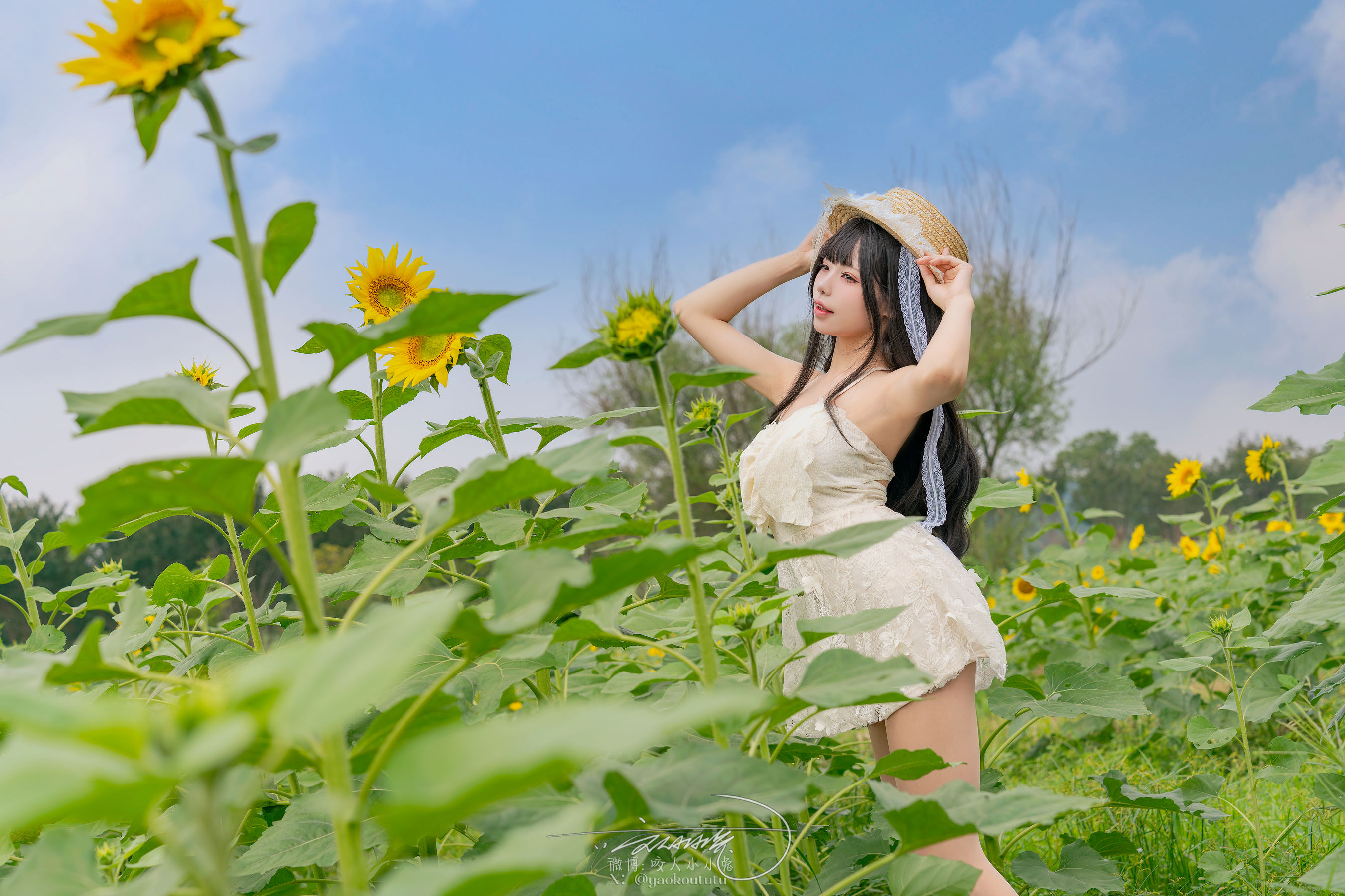 咬一口兔娘 - 夏の葵