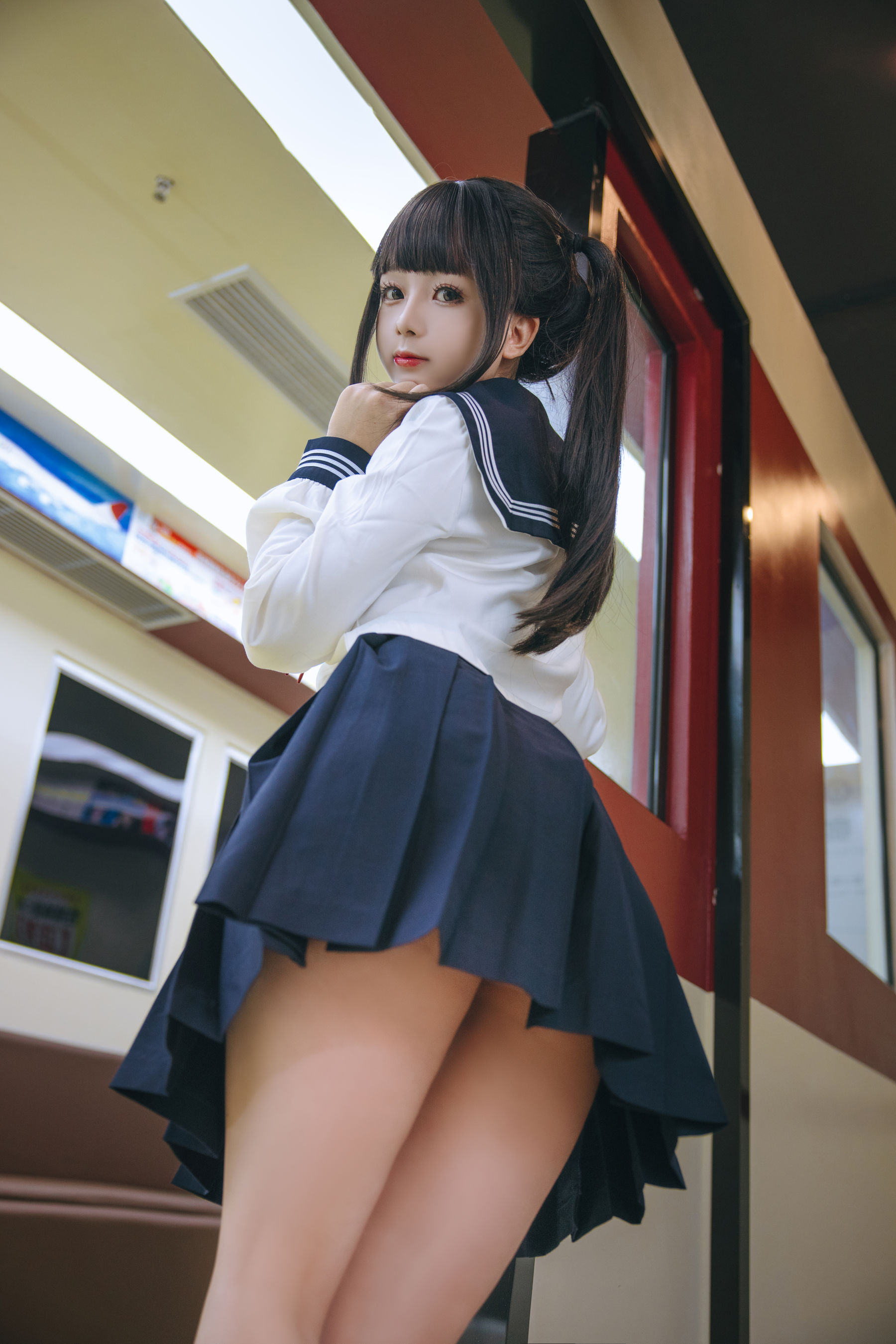 Cosplay日奈娇 - 列车JK