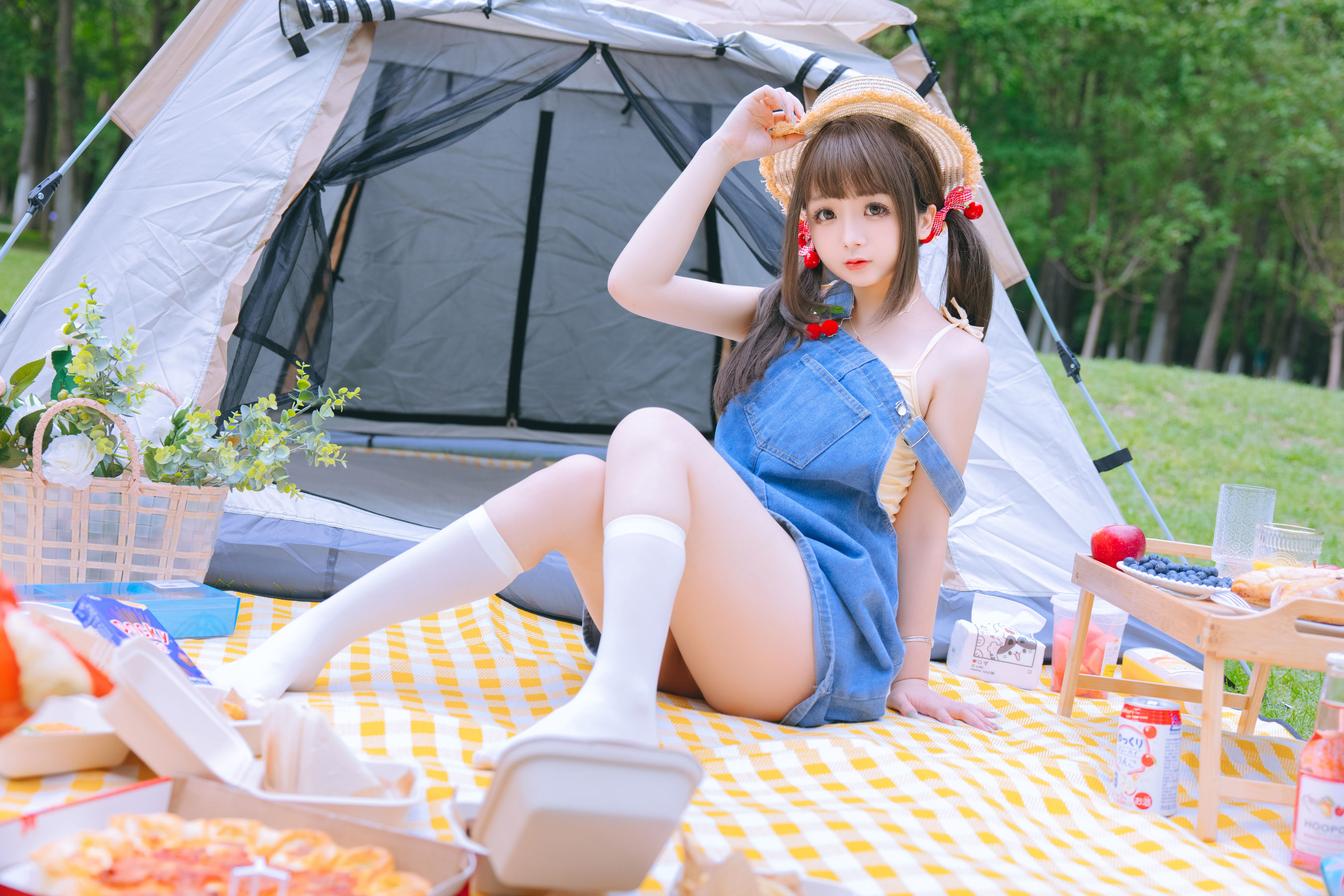 Cosplay日奈娇 - 野餐日