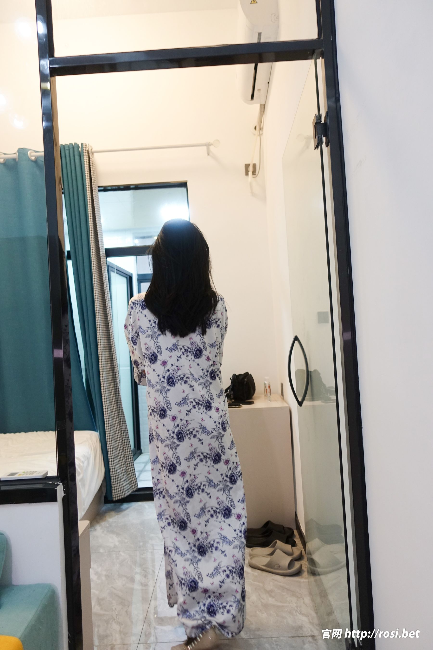 [ROSI写真] 2024.02.10 NO.4450