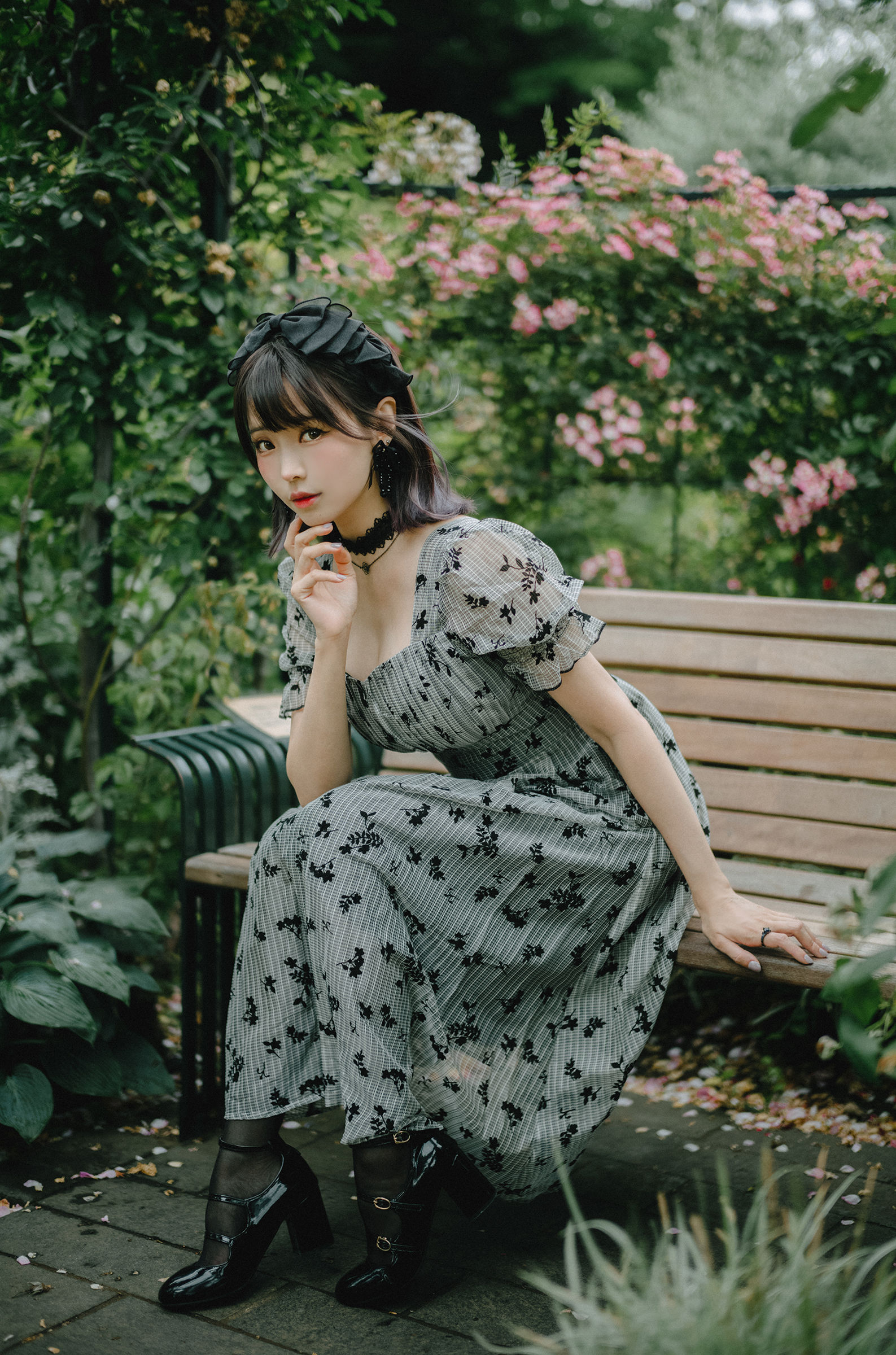 Ely_eee(ElyEE子) - Roses After the Rain 雨後玫瑰