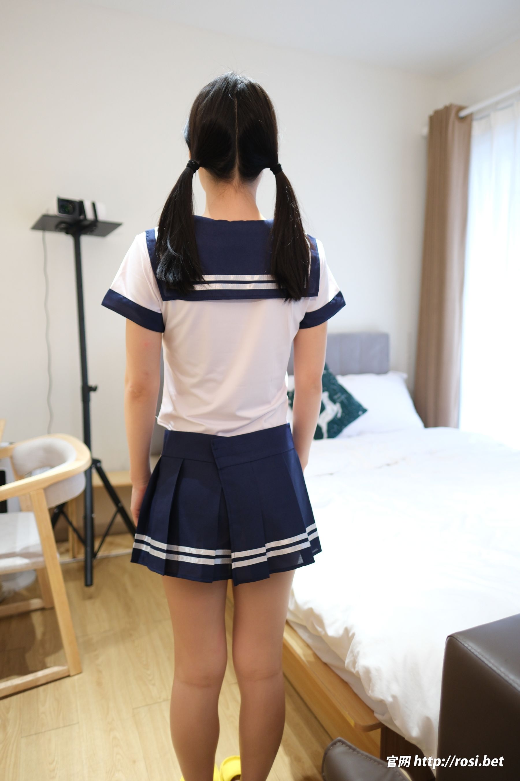 [ROSI写真] 2024.10.20 NO.4703