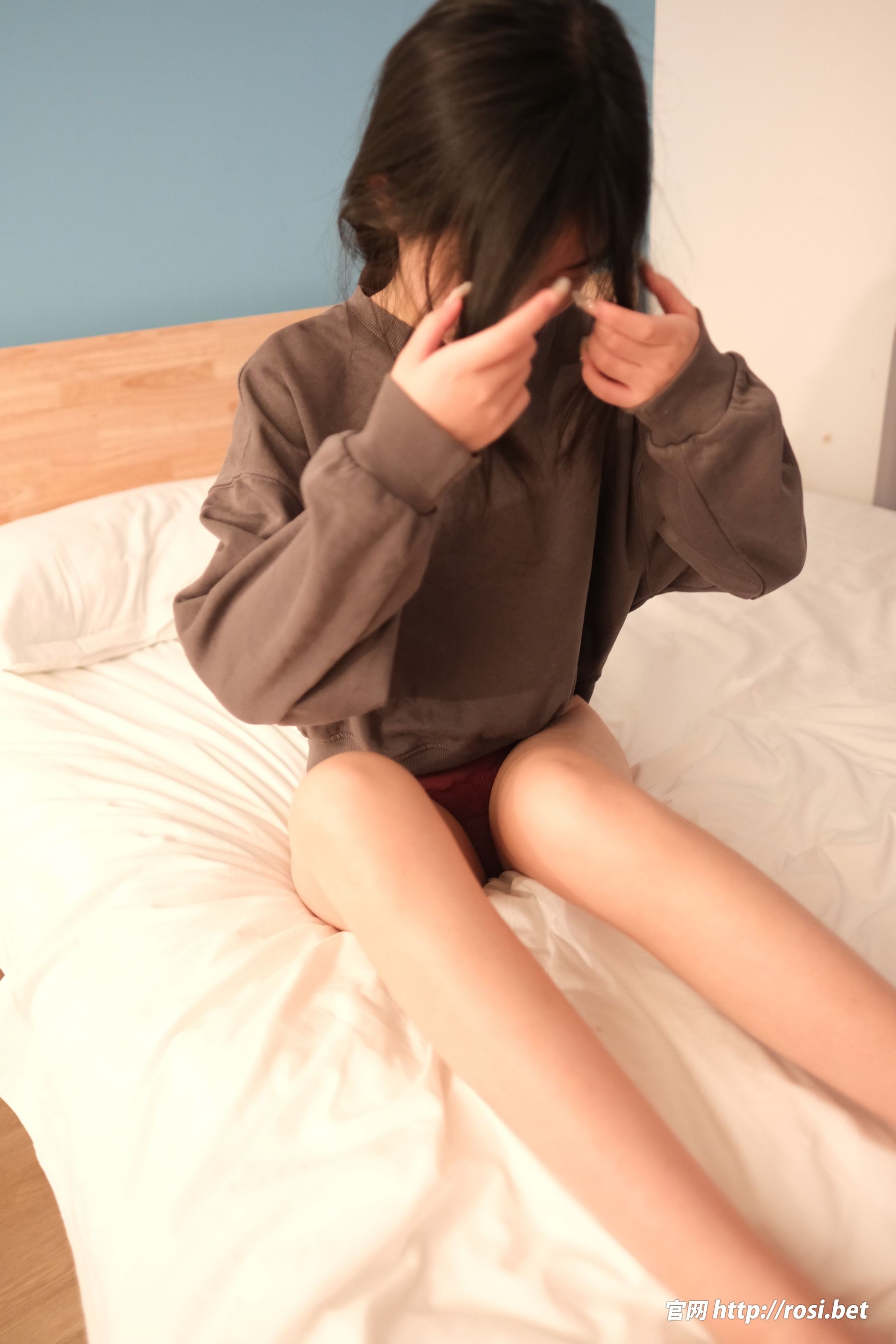 [ROSI写真] 2024.11.07 NO.4721