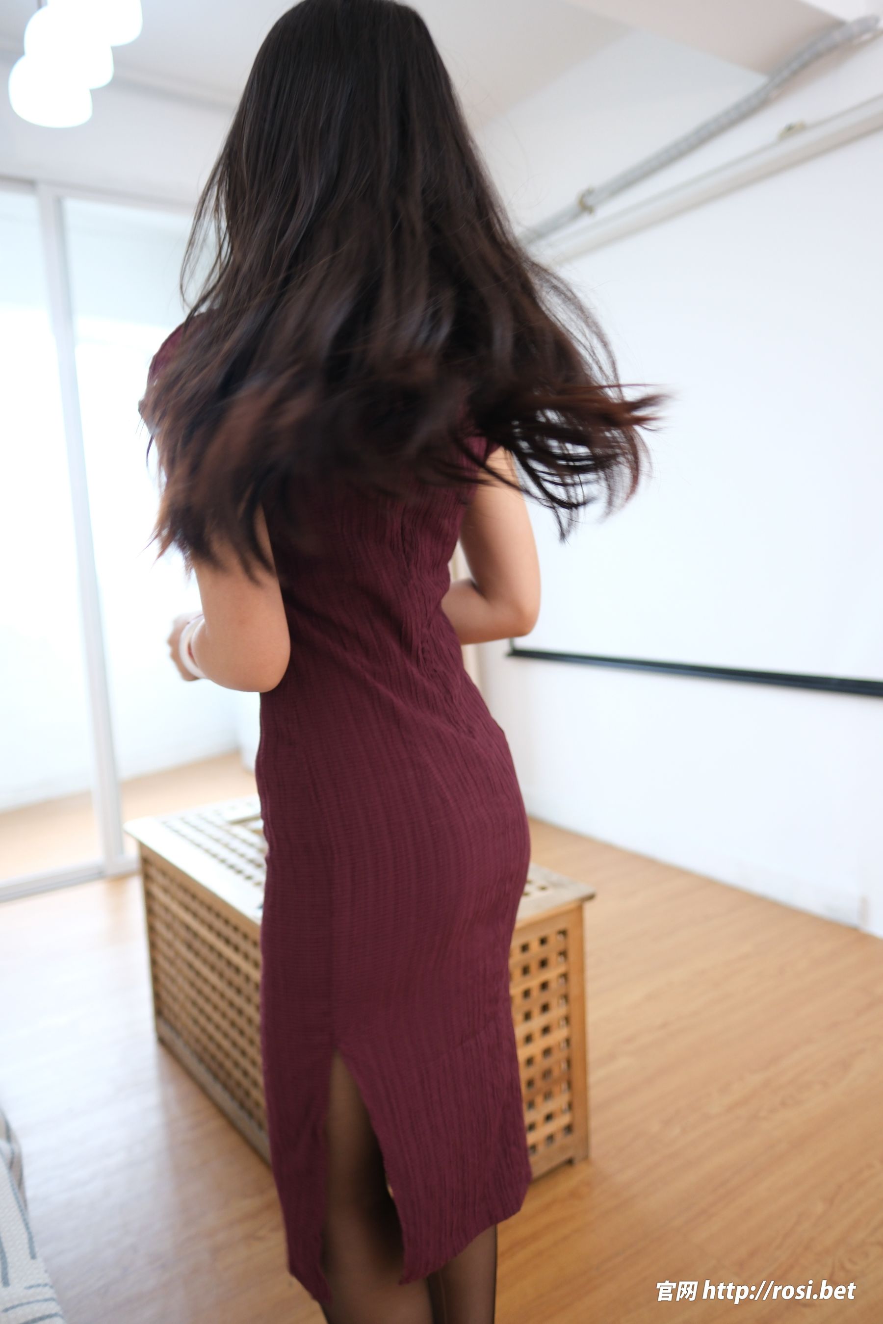[ROSI写真] 2024.11.10 NO.4724
