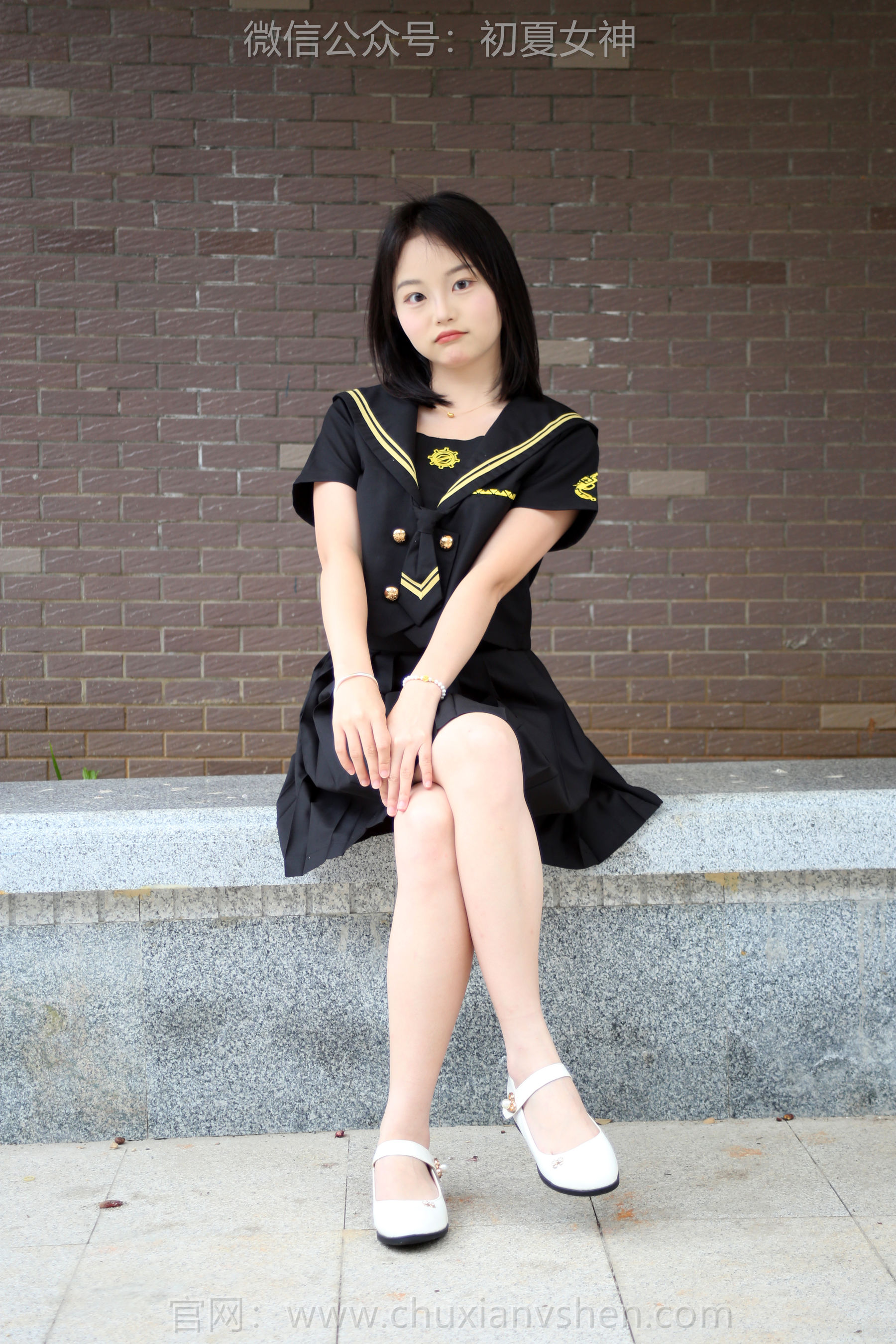 初夏女神 No.216 双双 黑系水手服