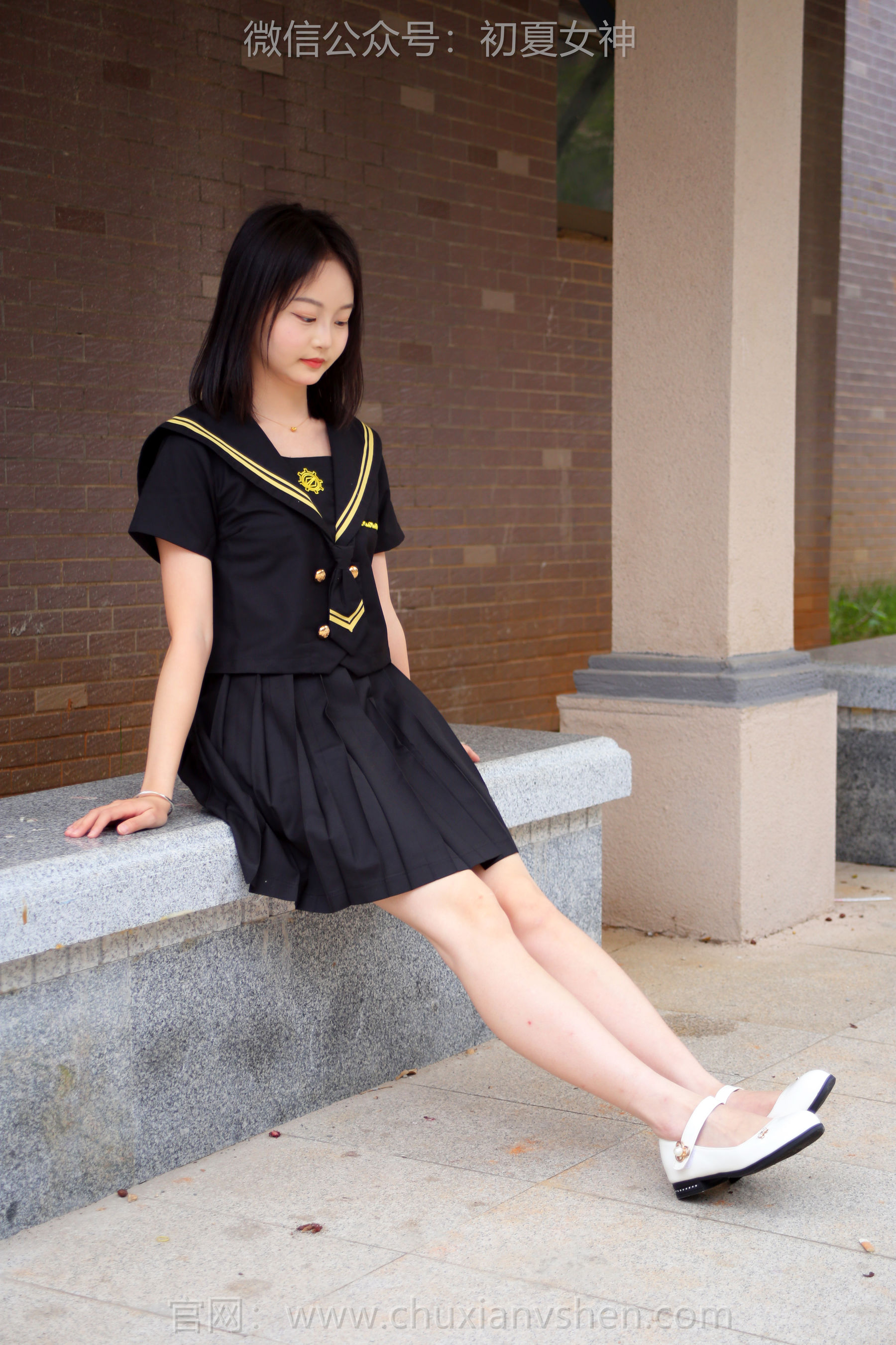 初夏女神 No.216 双双 黑系水手服